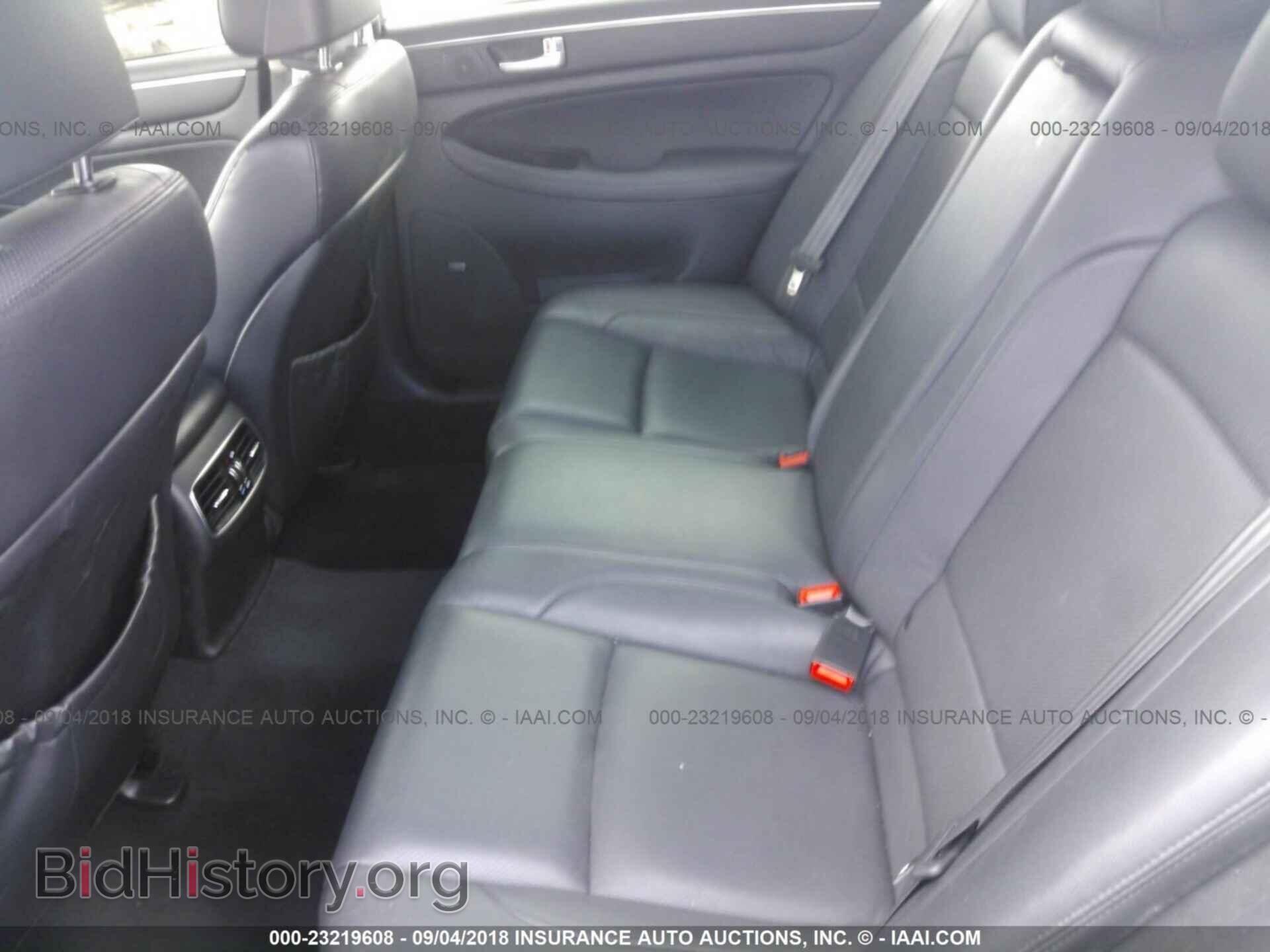 2012 Hyundai Genesis - VIN: KMHGC4DD2CU169357 - Фото 8