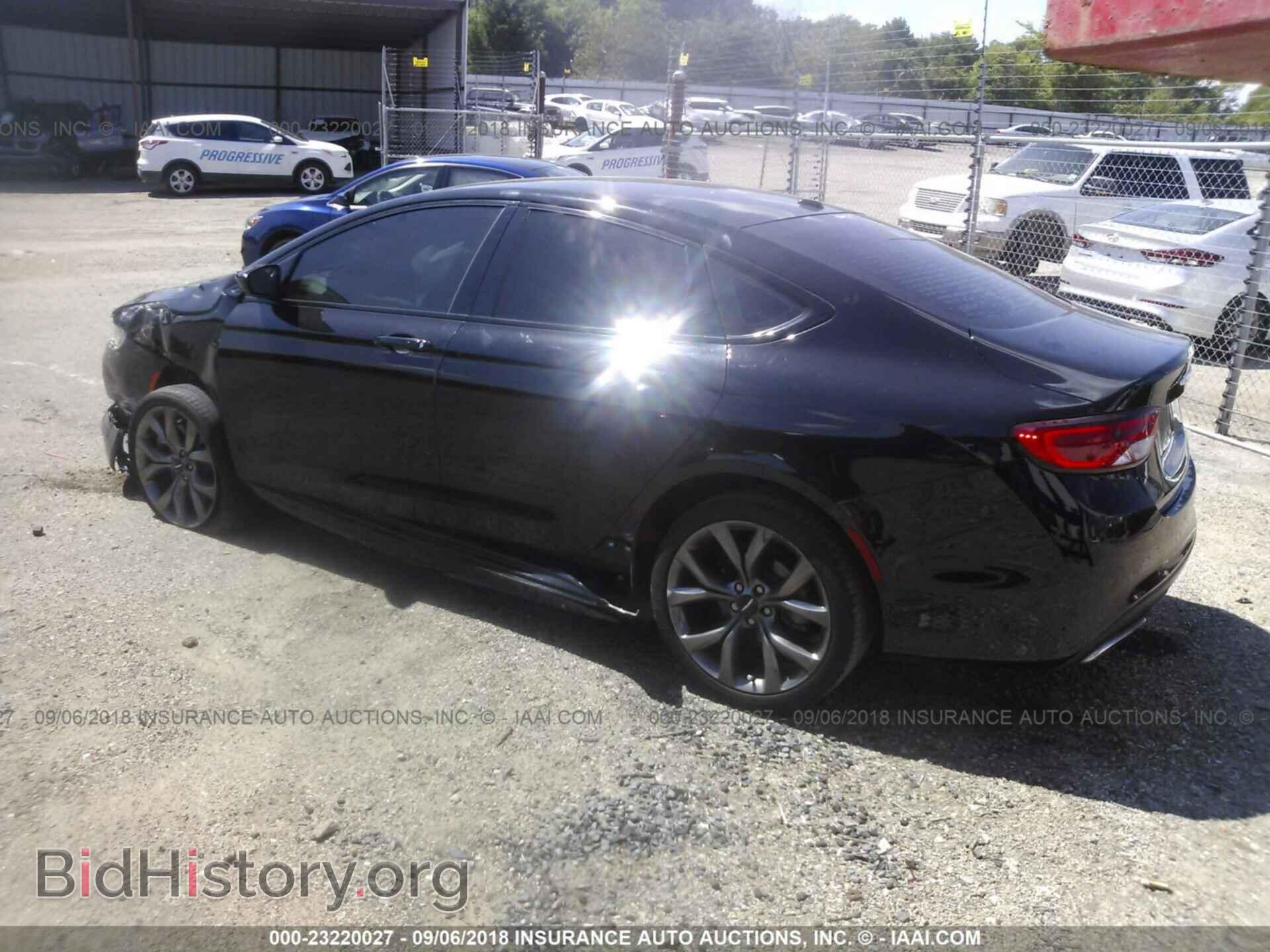 2015 Chrysler 200 - VIN: 1C3CCCBBXFN699755 - Фото 3