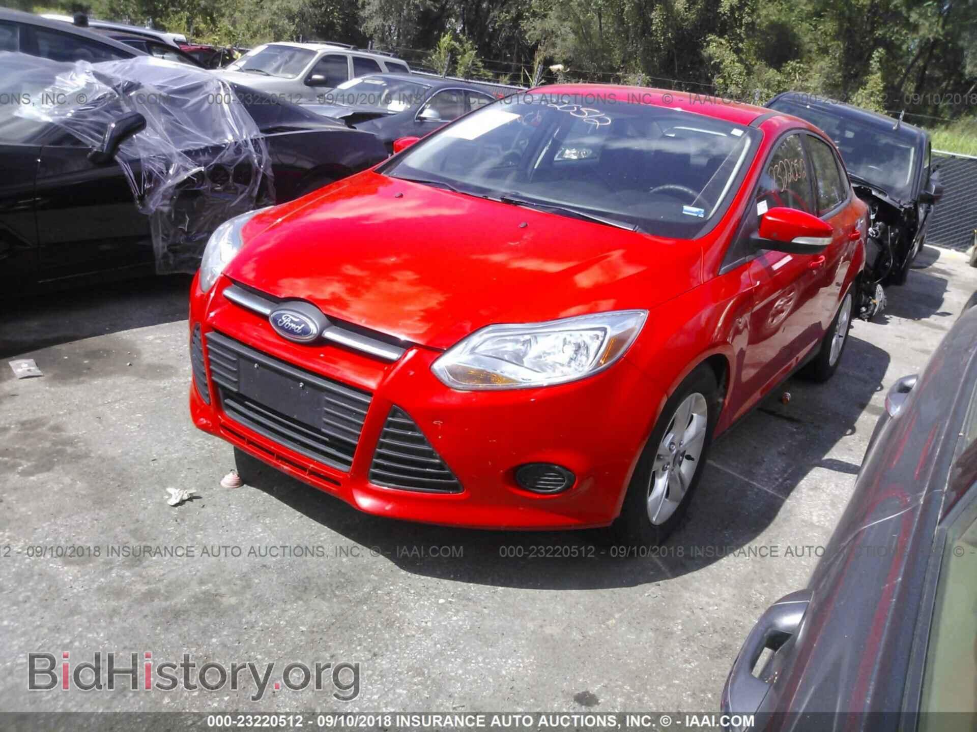 2013 Ford Focus - VIN: 1FADP3F20DL114906 - Photo 2