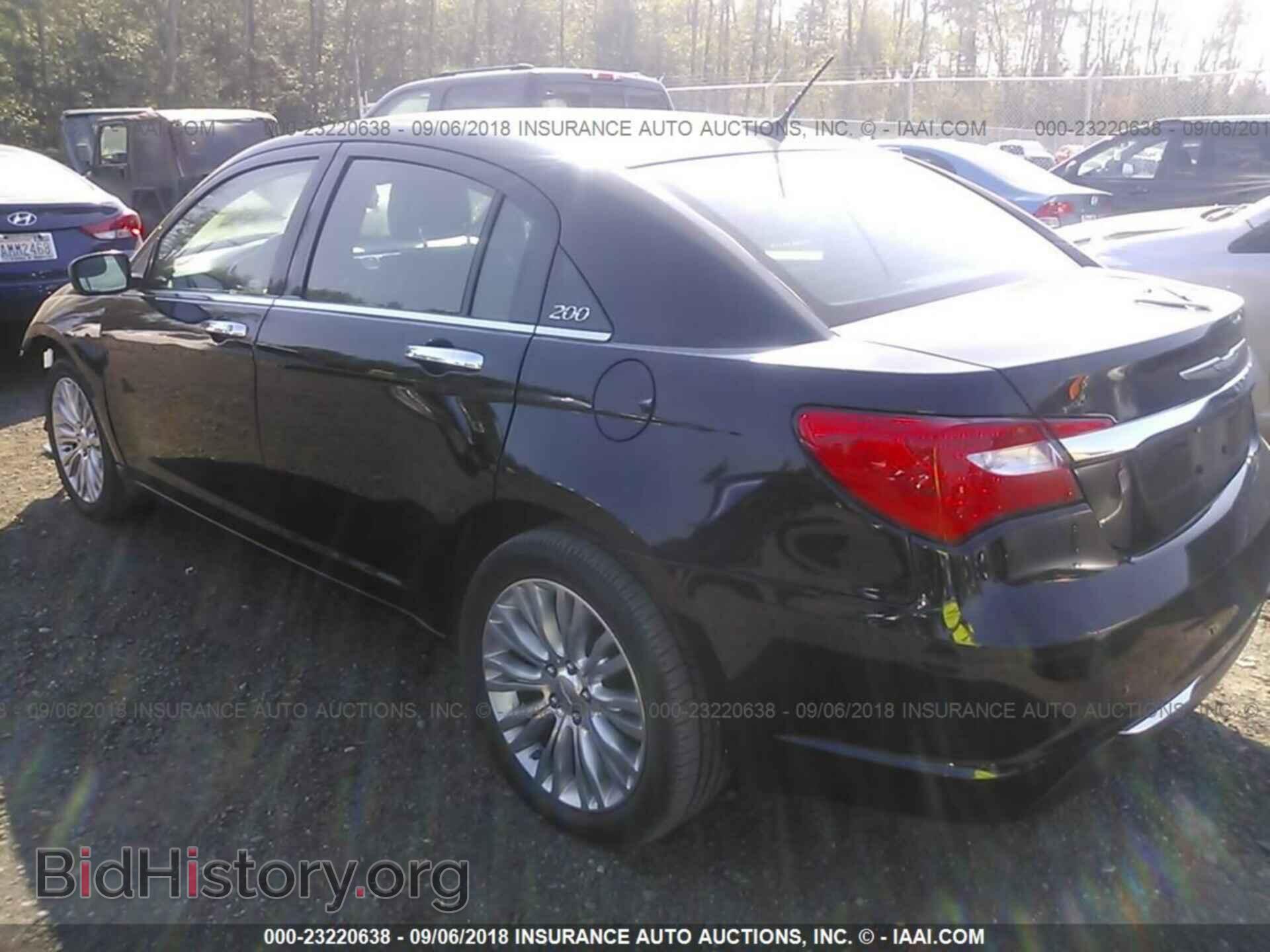 2012 Chrysler 200 - VIN: 1C3CCBCB0CN152224 - Фото 3