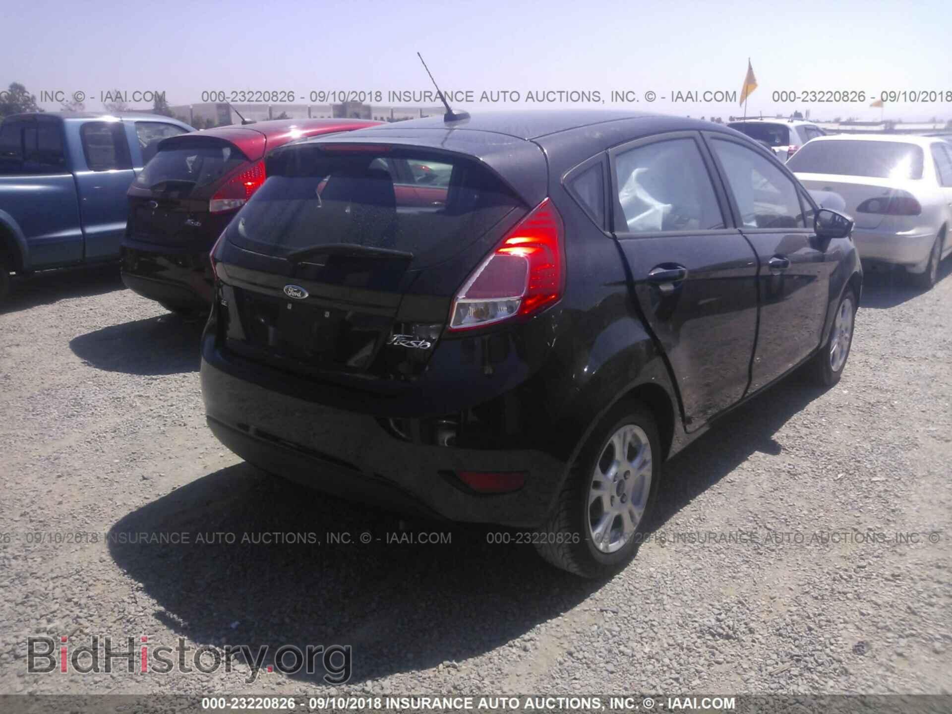 2015 Ford Fiesta - VIN: 3FADP4EJ1FM164391 - Фото 4