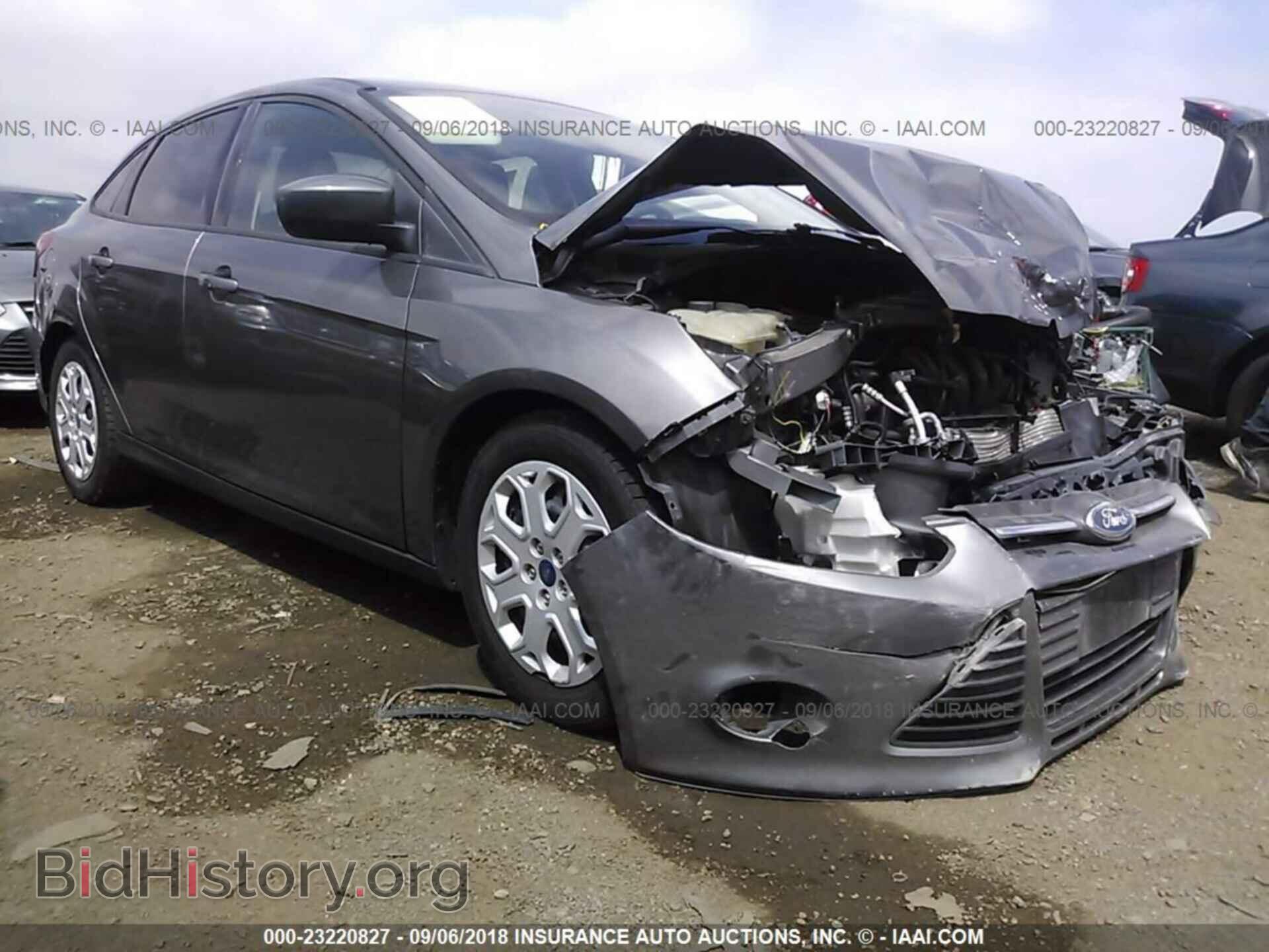 Photo 1FAHP3F23CL256831 - FORD FOCUS 2012