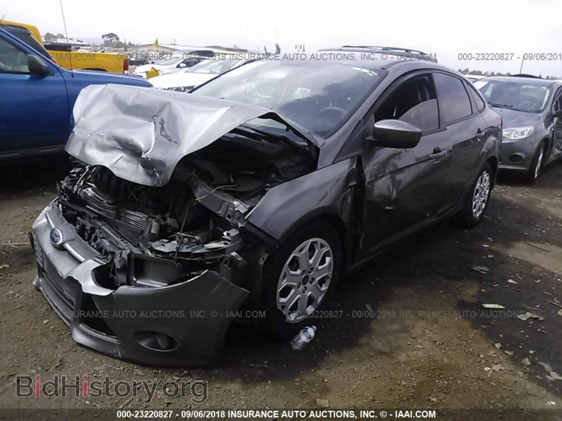 2012 FORD FOCUS - VIN: 1FAHP3F23CL256831 - Photo 2