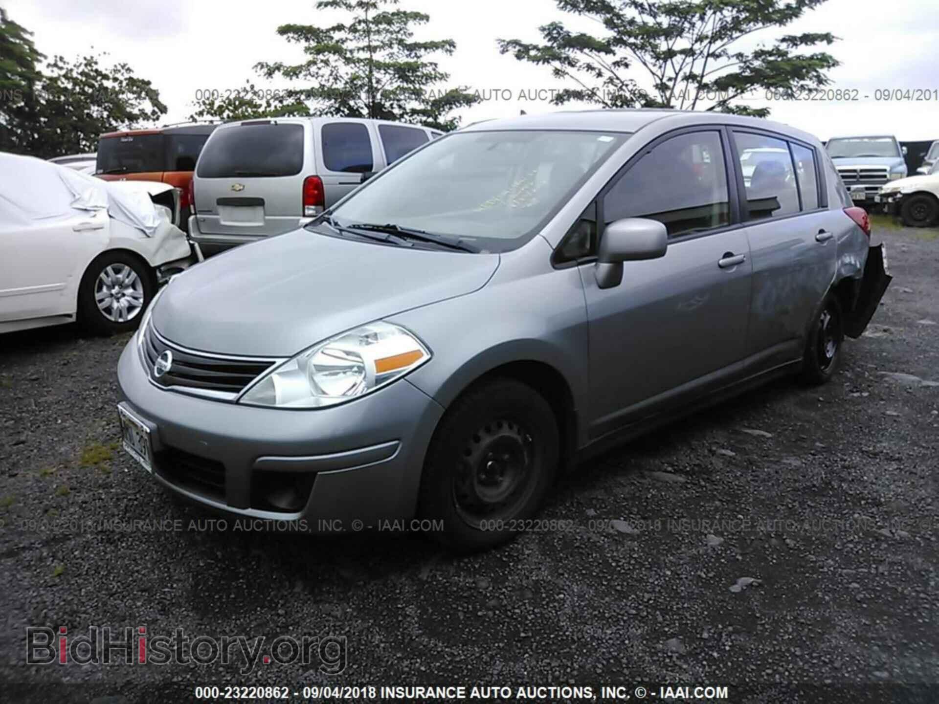 2011 Nissan Versa - VIN: 3N1BC1CP9BL420881 - Фото 2