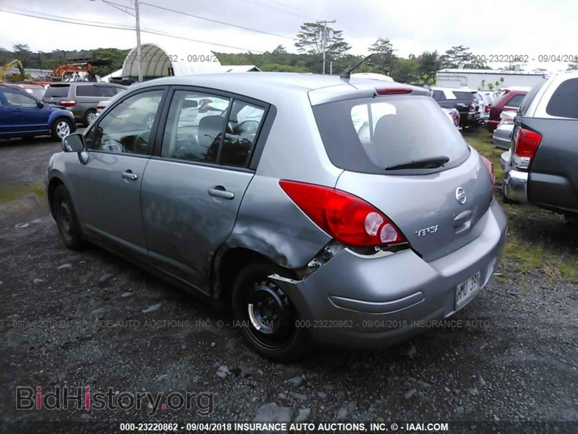 2011 Nissan Versa - VIN: 3N1BC1CP9BL420881 - Фото 3