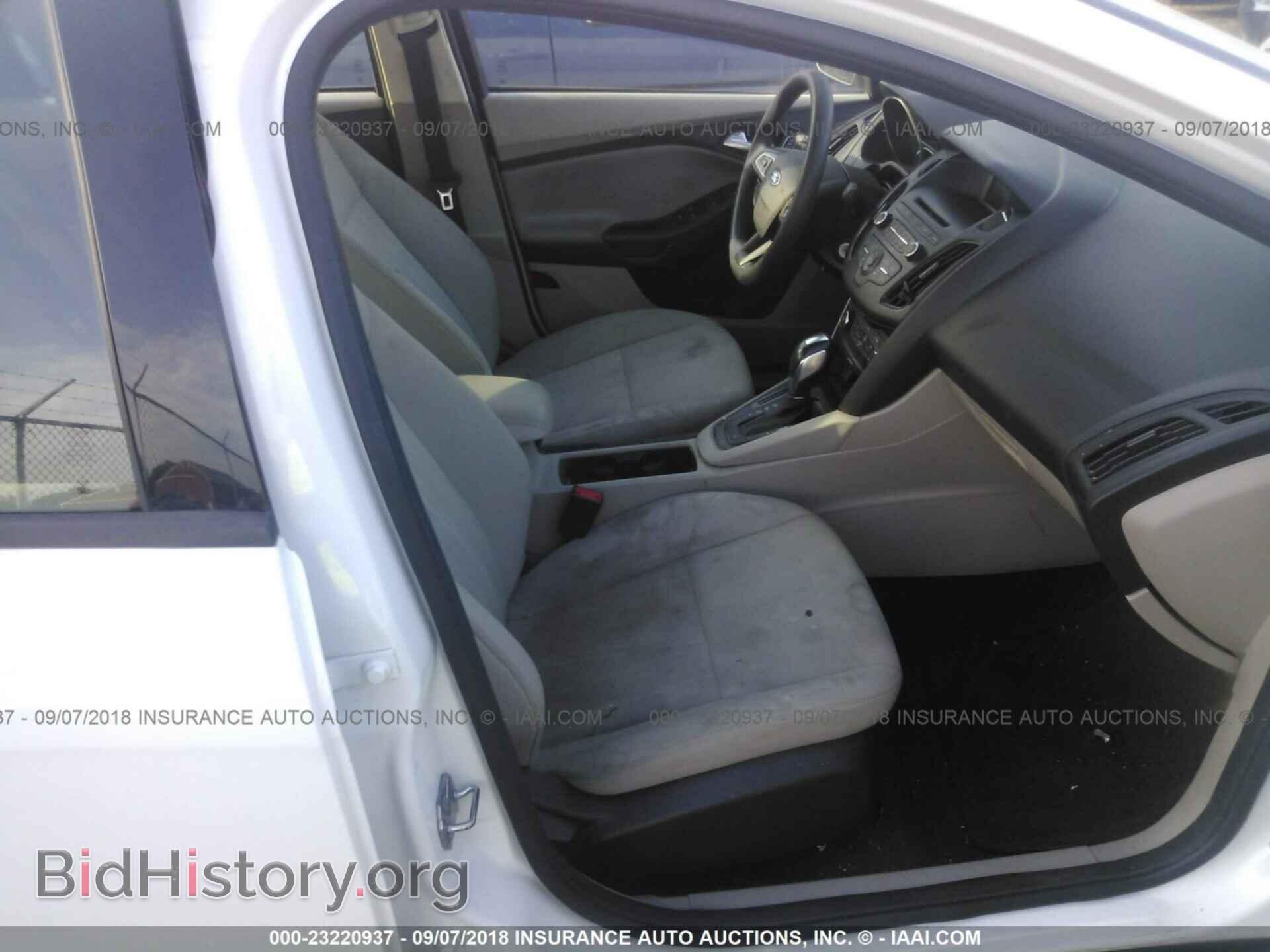2015 Ford Focus - VIN: 1FADP3F23FL215926 - Фото 5