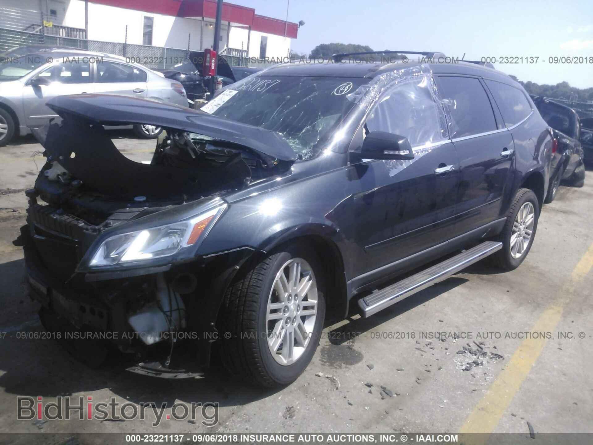 2014 Chevrolet Traverse - VIN: 1GNKRGKD3EJ206896 - Фото 2