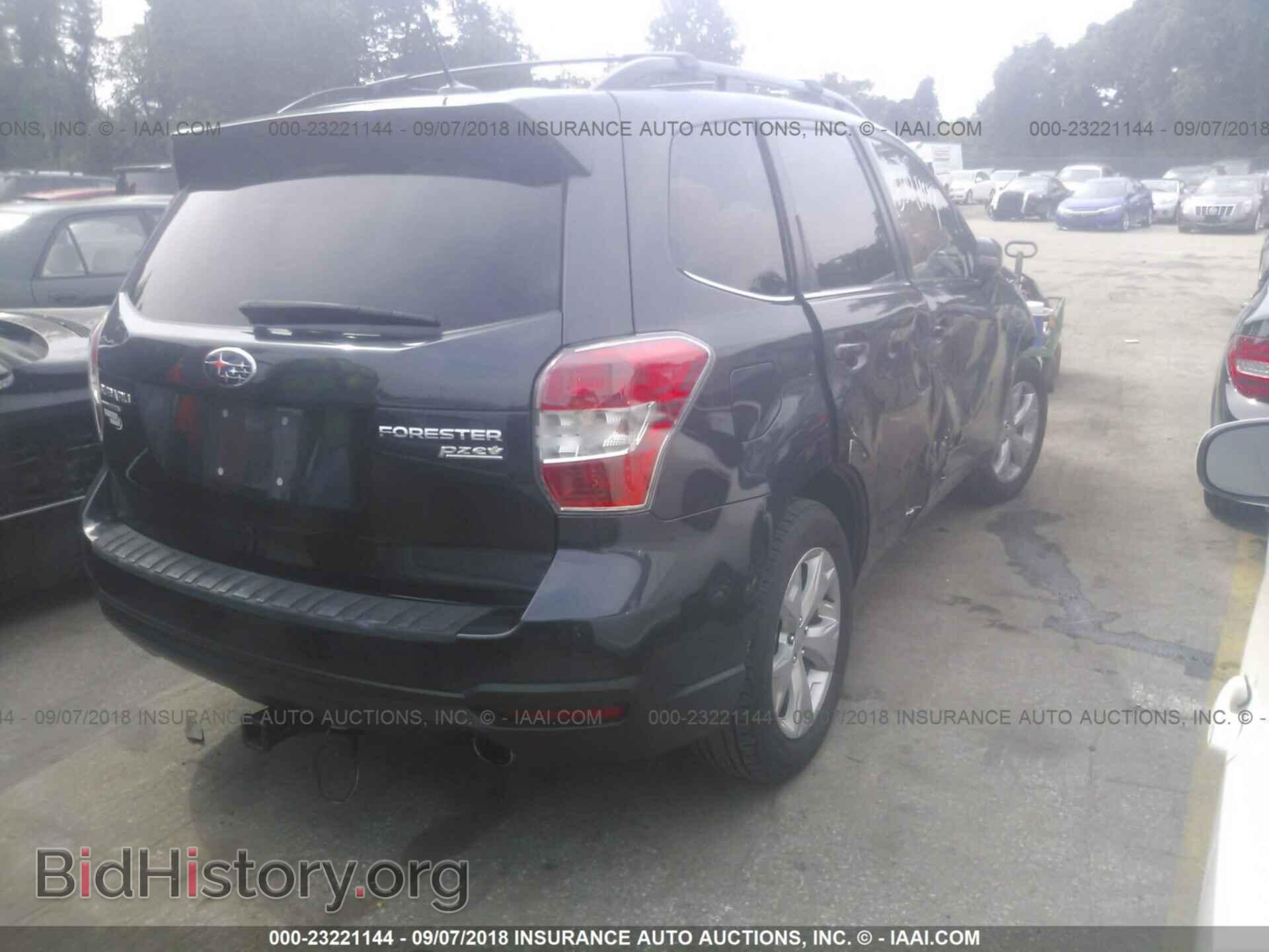 2014 Subaru Forester - VIN: JF2SJAPC1EH552757 - Фото 4