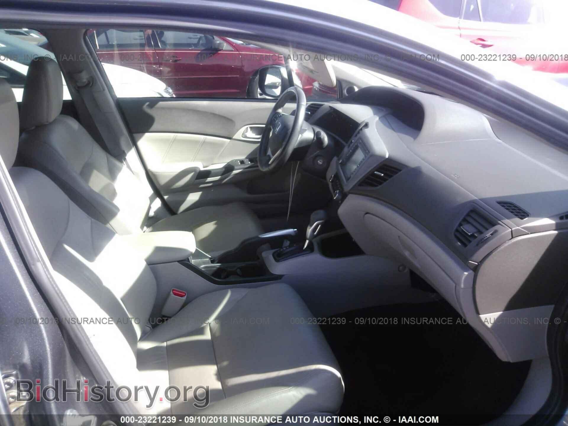 2012 Honda Civic - VIN: 19XFB2F97CE304217 - Фото 5
