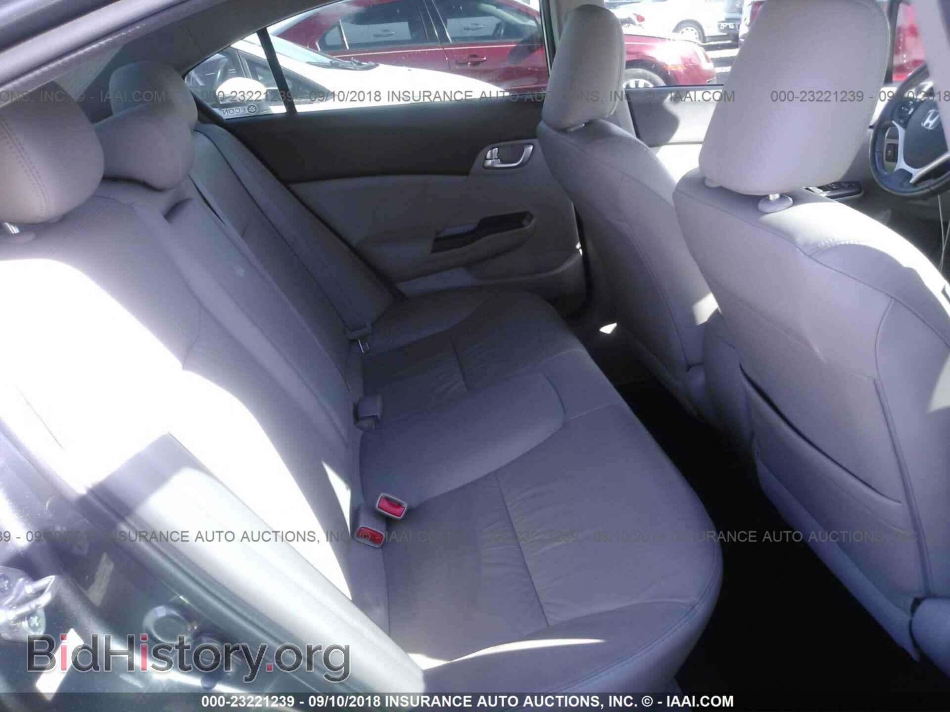 2012 Honda Civic - VIN: 19XFB2F97CE304217 - Фото 8