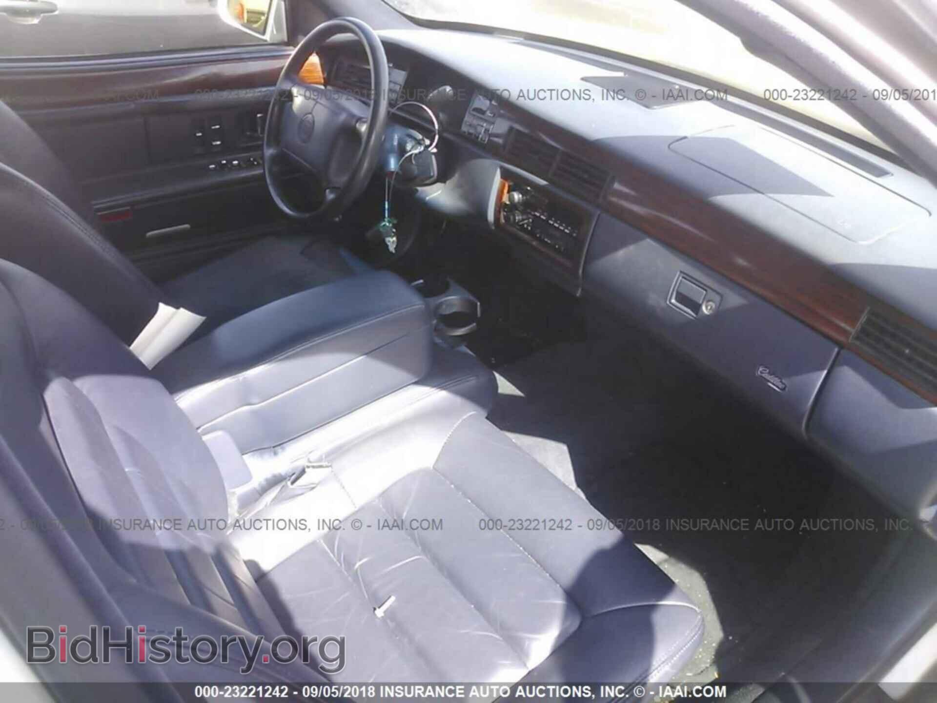 1994 CADILLAC DEVILLE - VIN: 1G6KD52B7RU236176 - Фото 5