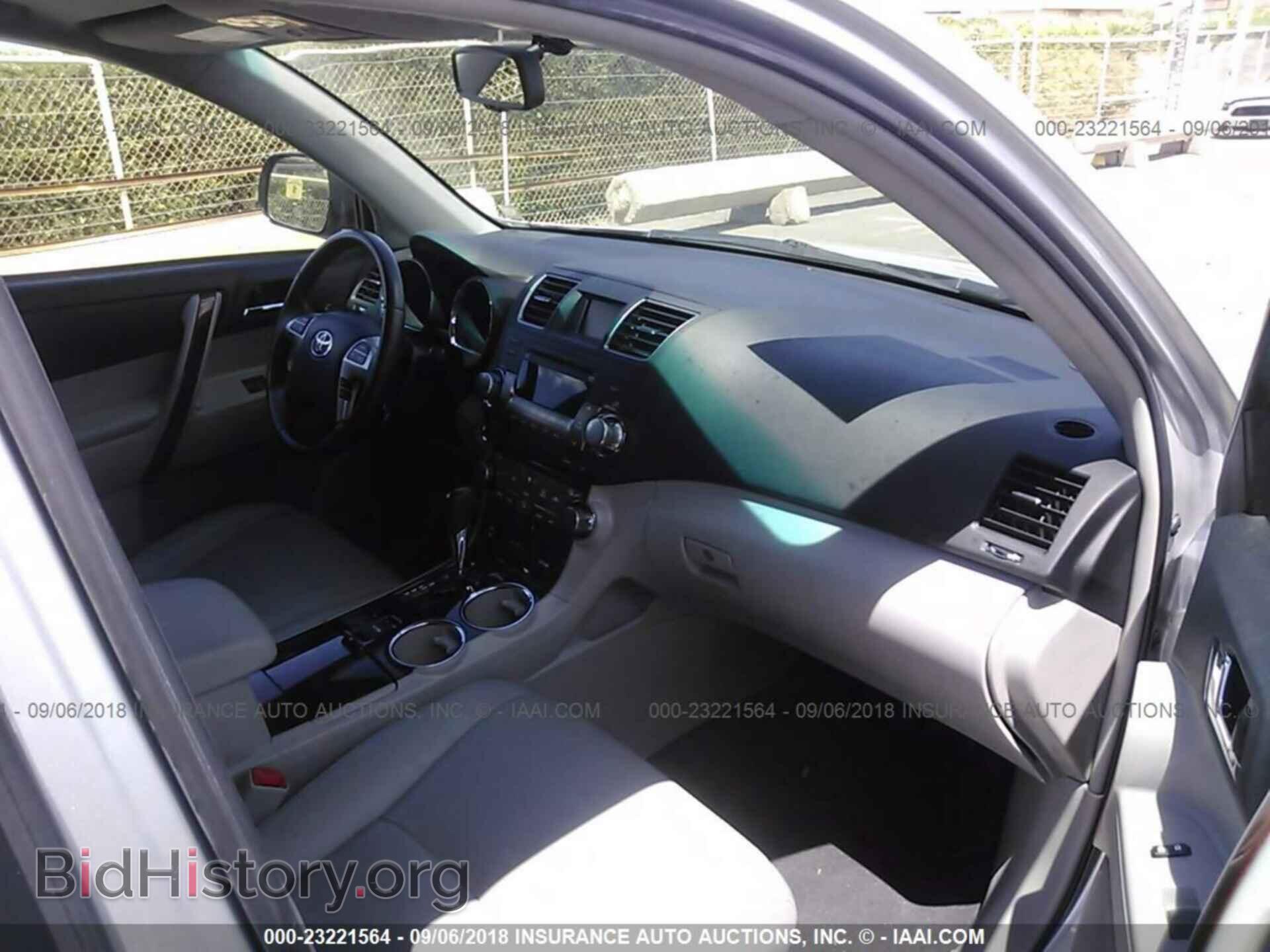 2012 TOYOTA HIGHLANDER - VIN: 5TDYK3EH2CS067195 - Фото 5