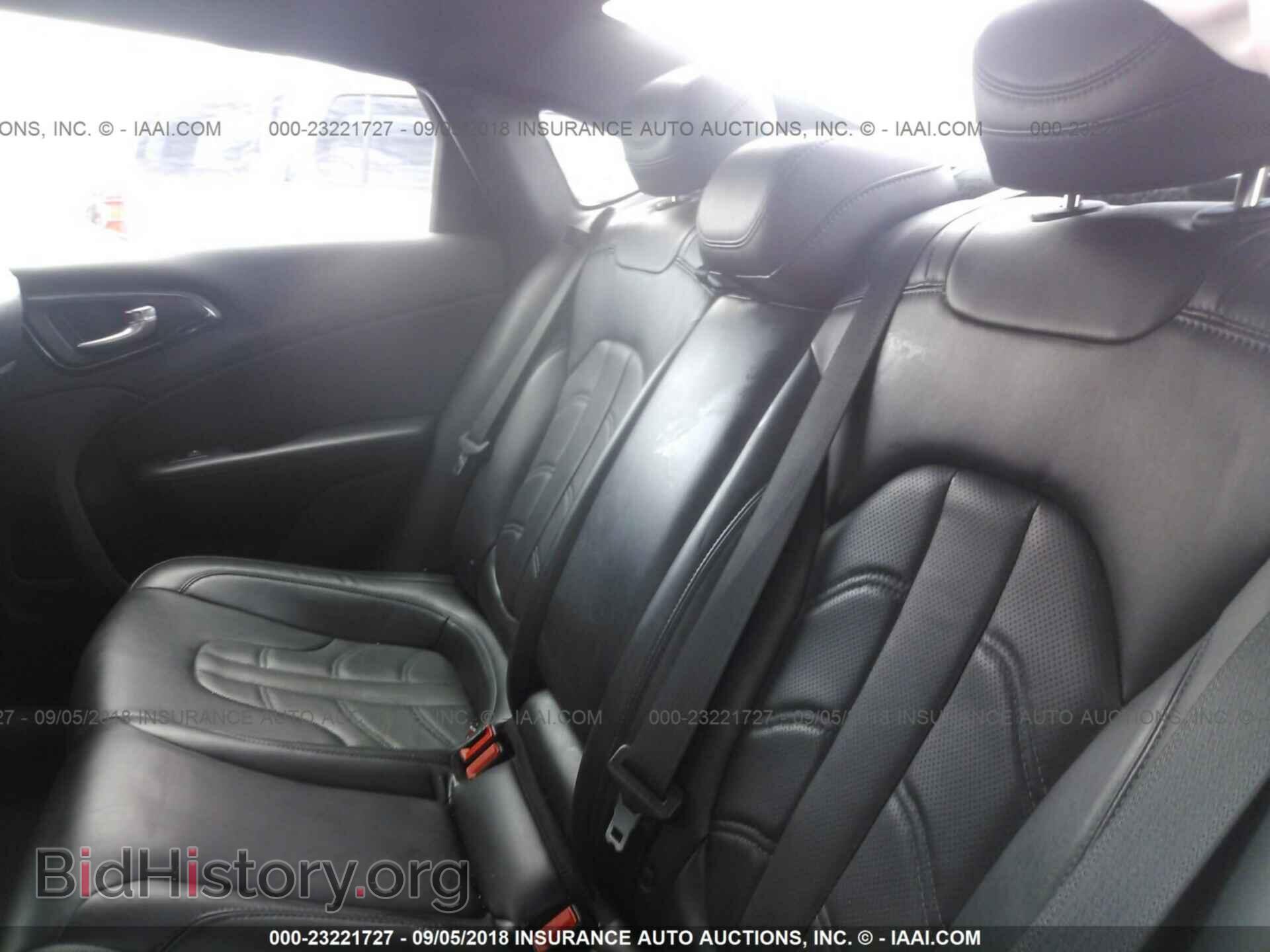 2015 CHRYSLER 200 - VIN: 1C3CCCBGXFN620144 - Фото 8