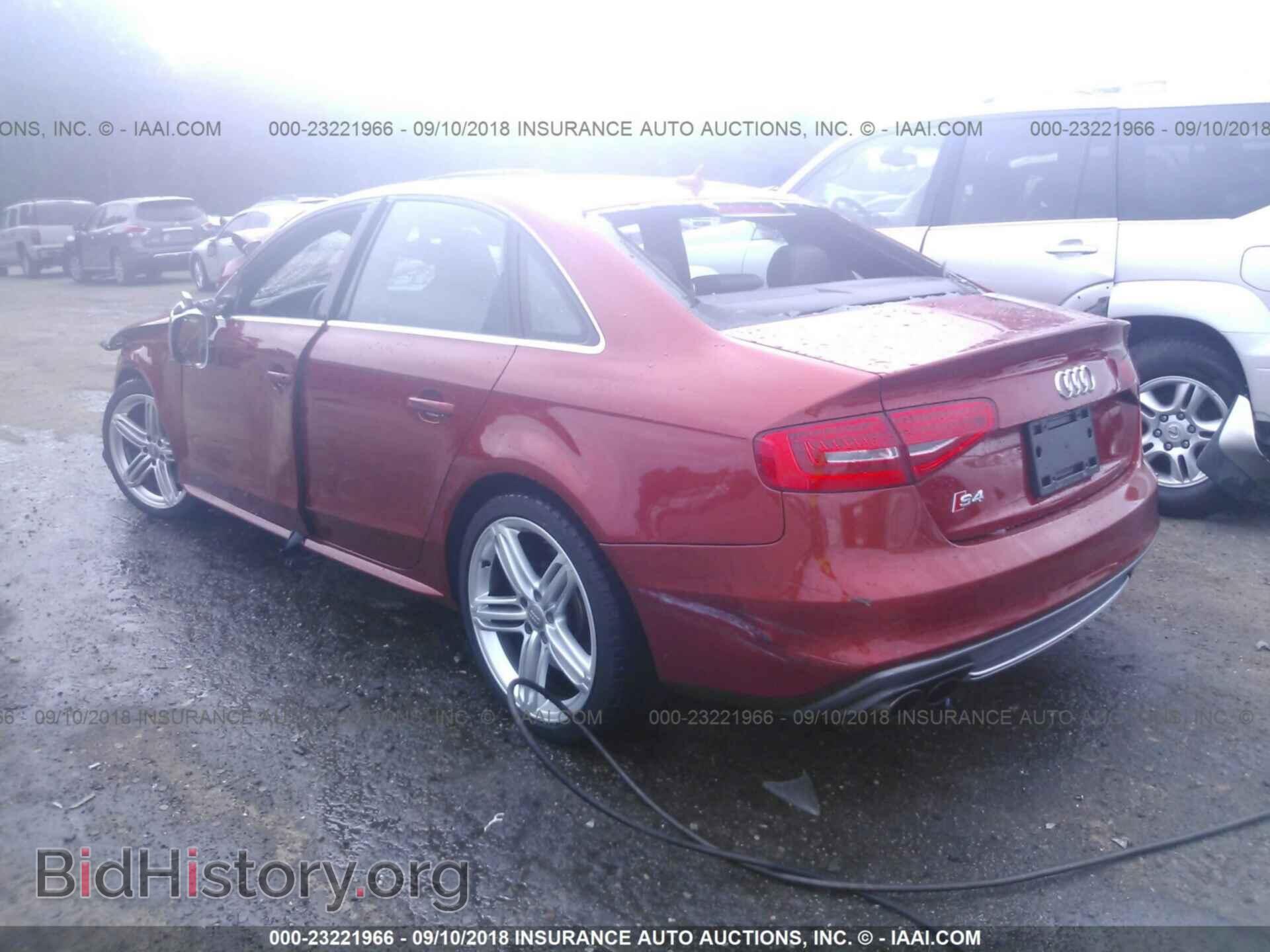 2014 Audi S4 - VIN: WAUKGAFL4EA013456 - Фото 3