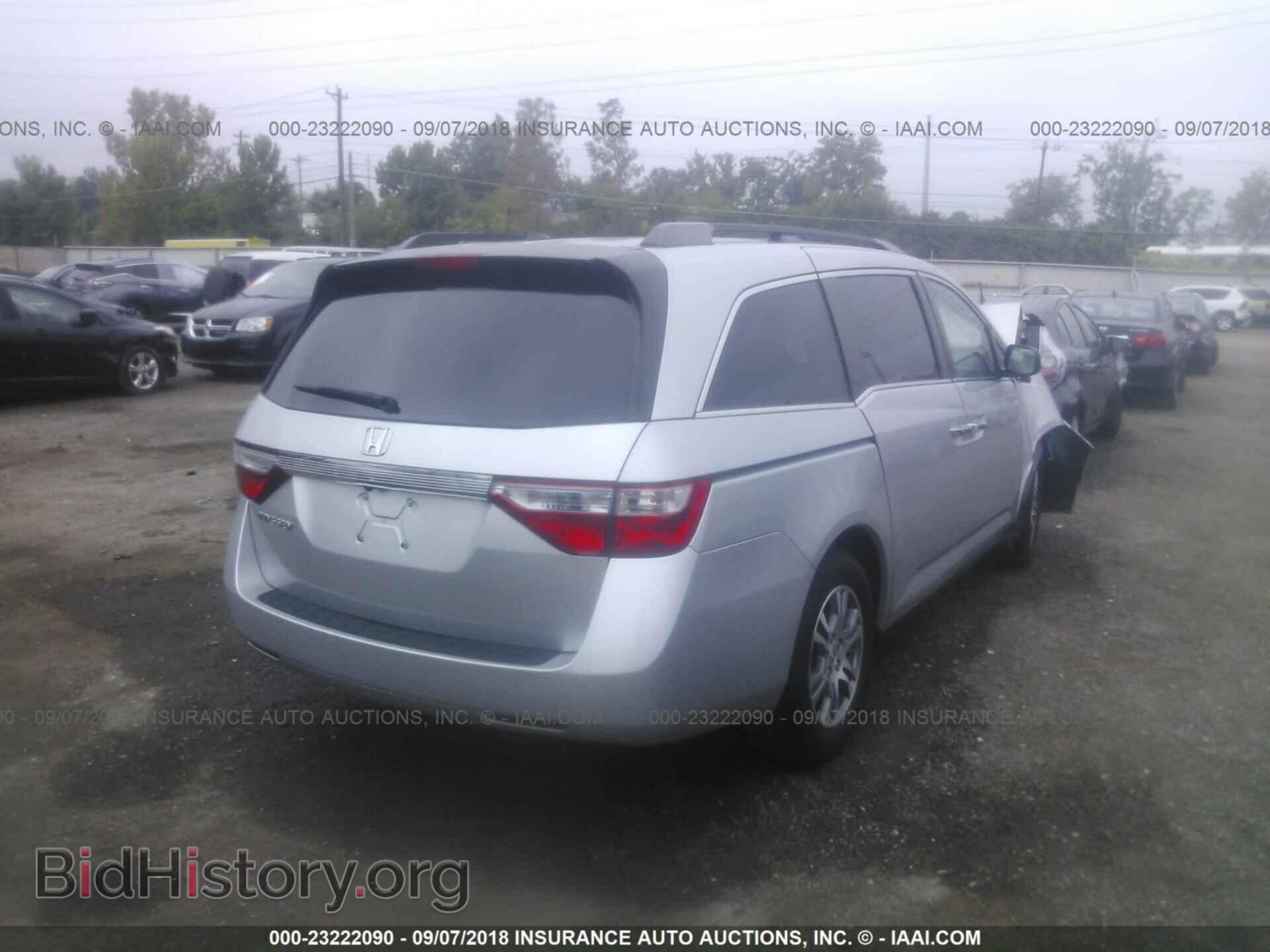 2012 Honda Odyssey - VIN: 5FNRL5H69CB132264 - Фото 4