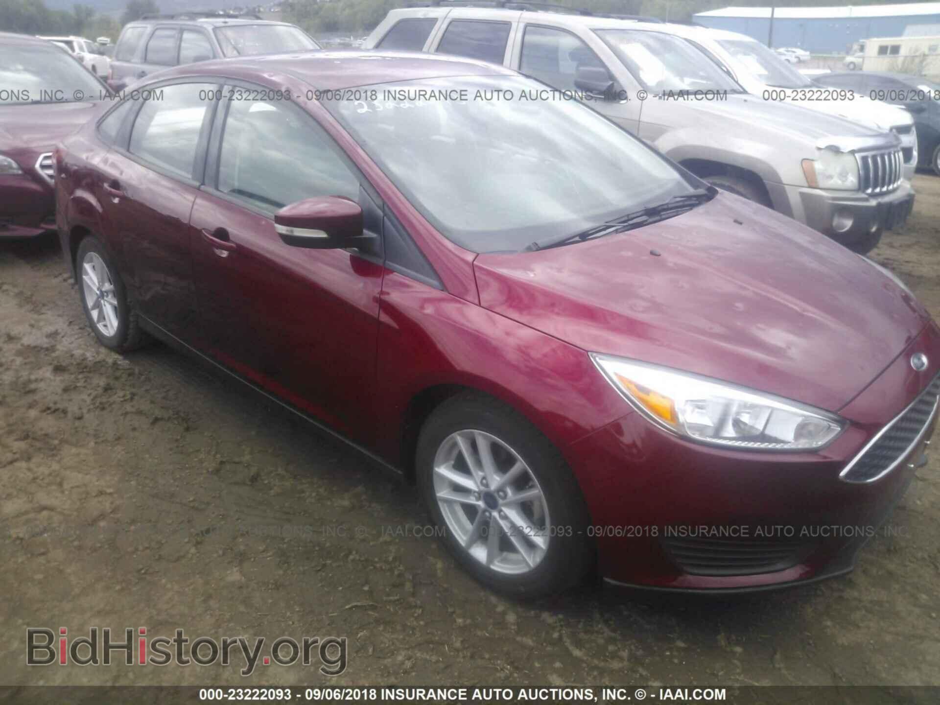 Photo 1FADP3F29GL263092 - Ford Focus 2016