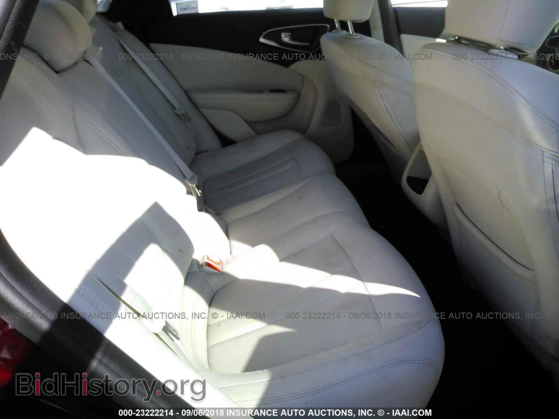 2016 Chrysler 200 - VIN: 1C3CCCAB1GN116105 - Фото 8