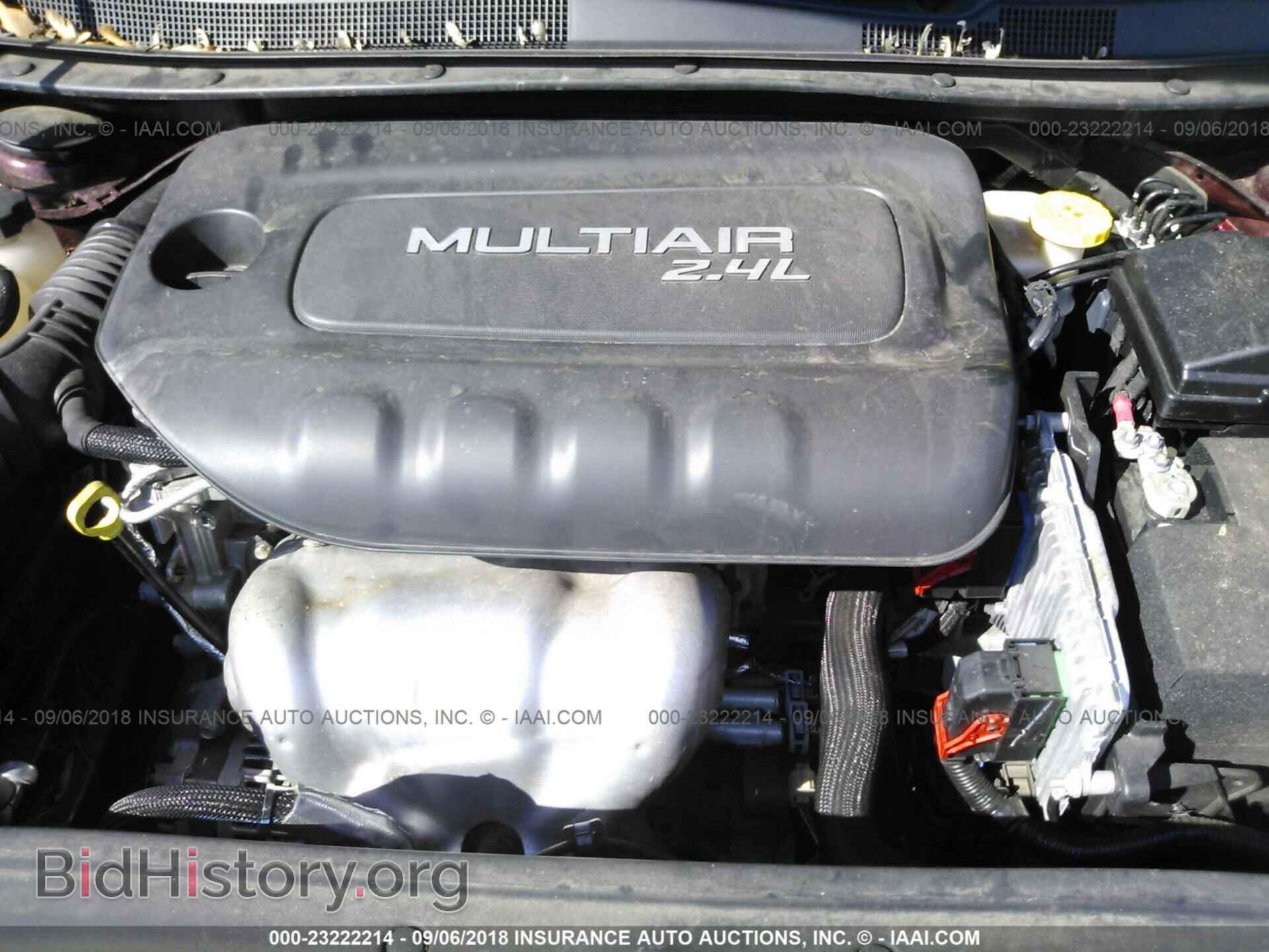 2016 Chrysler 200 - VIN: 1C3CCCAB1GN116105 - Фото 10