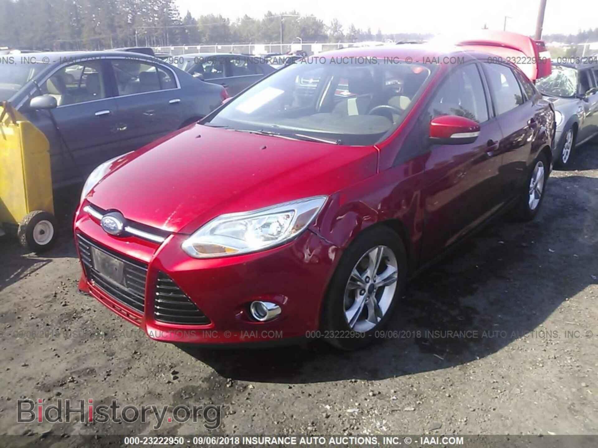 2012 Ford Focus - VIN: 1FAHP3F25CL131328 - Photo 2