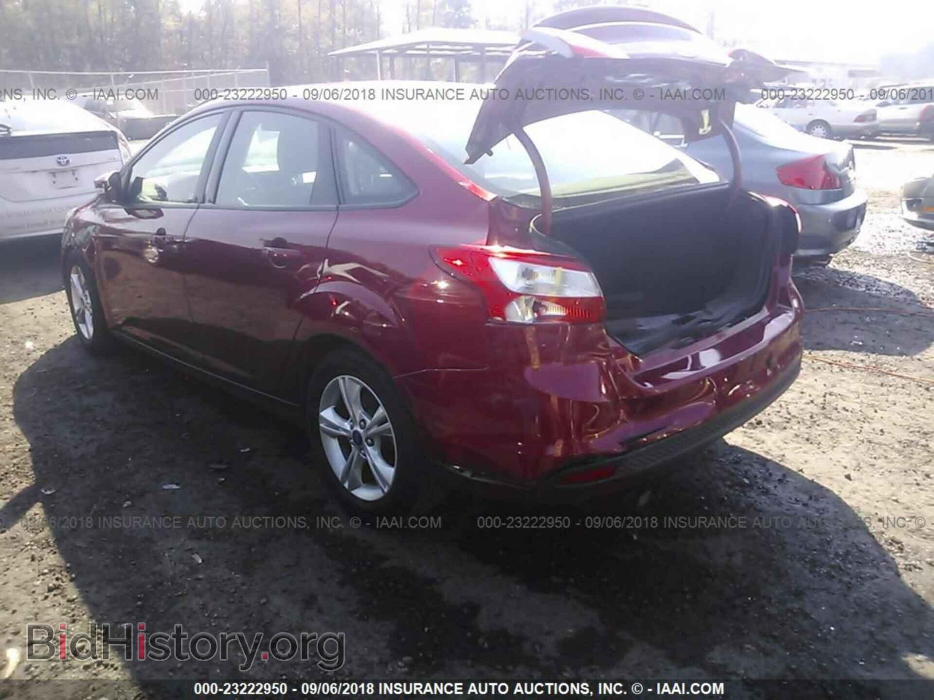 2012 Ford Focus - VIN: 1FAHP3F25CL131328 - Photo 3