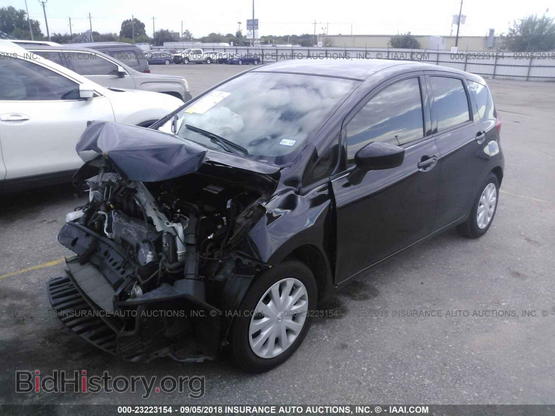 2016 Nissan Versa note - VIN: 3N1CE2CP7GL407509 - Фото 2