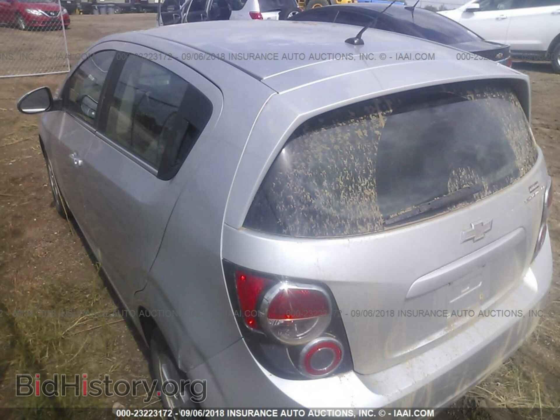 2012 Chevrolet Sonic - VIN: 1G1JC6SH3C4109642 - Фото 3