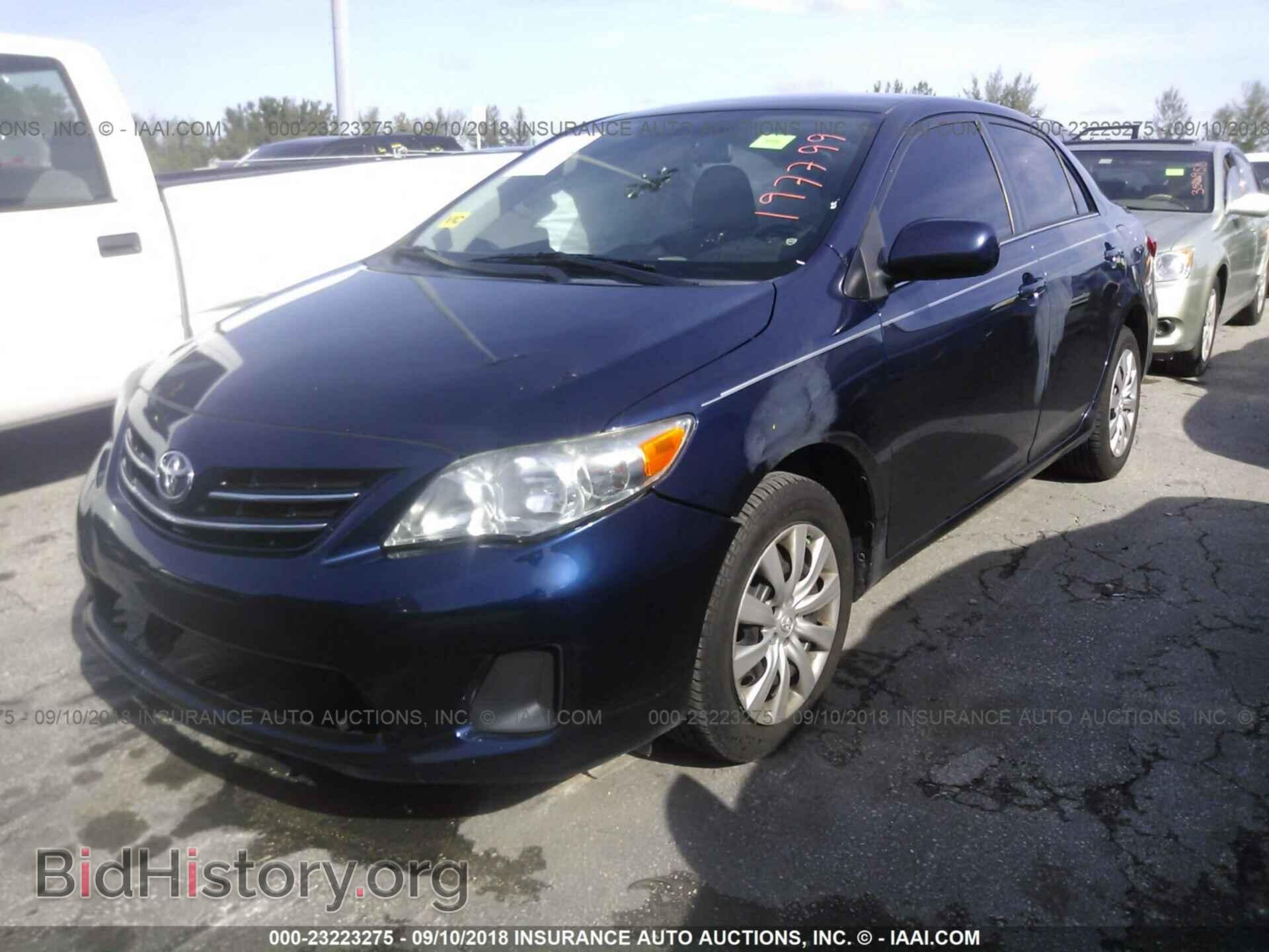 2013 Toyota Corolla - VIN: 5YFBU4EE7DP197799 - Фото 2