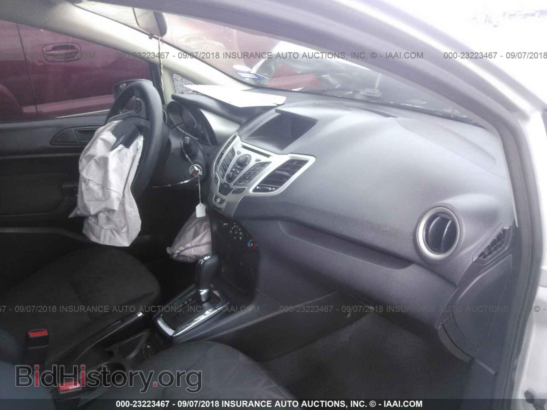 2012 Ford Fiesta - VIN: 3FADP4BJ7CM117396 - Фото 5