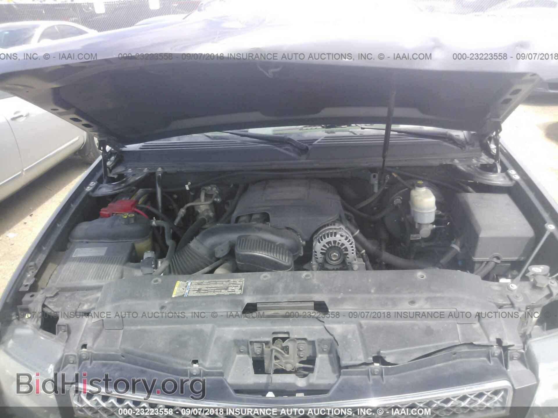 2011 Chevrolet Avalanche - VIN: 3GNMCFE03BG138500 - Фото 10