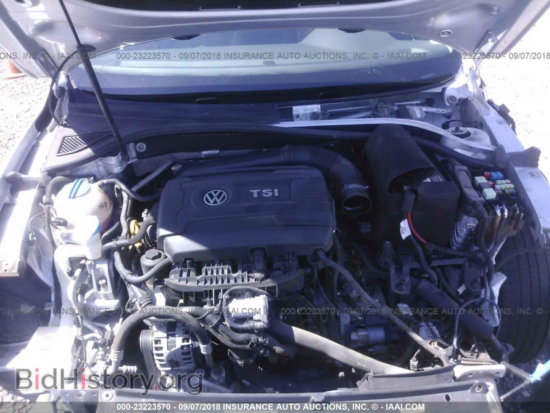 2015 Volkswagen Passat - VIN: 1VWAT7A38FC092895 - Фото 10