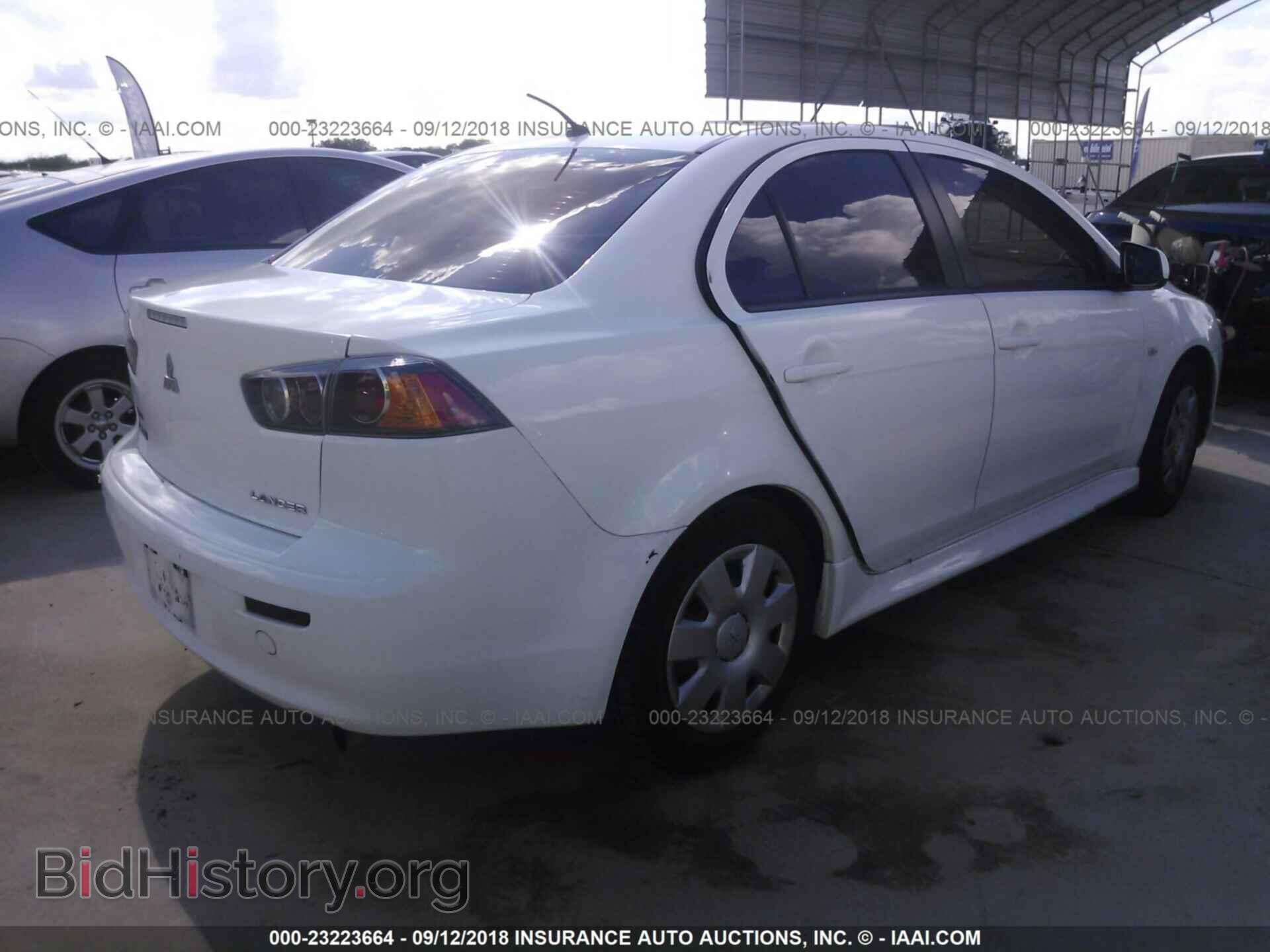 2011 Mitsubishi Lancer - VIN: JA32U2FU0BU024263 - Фото 4