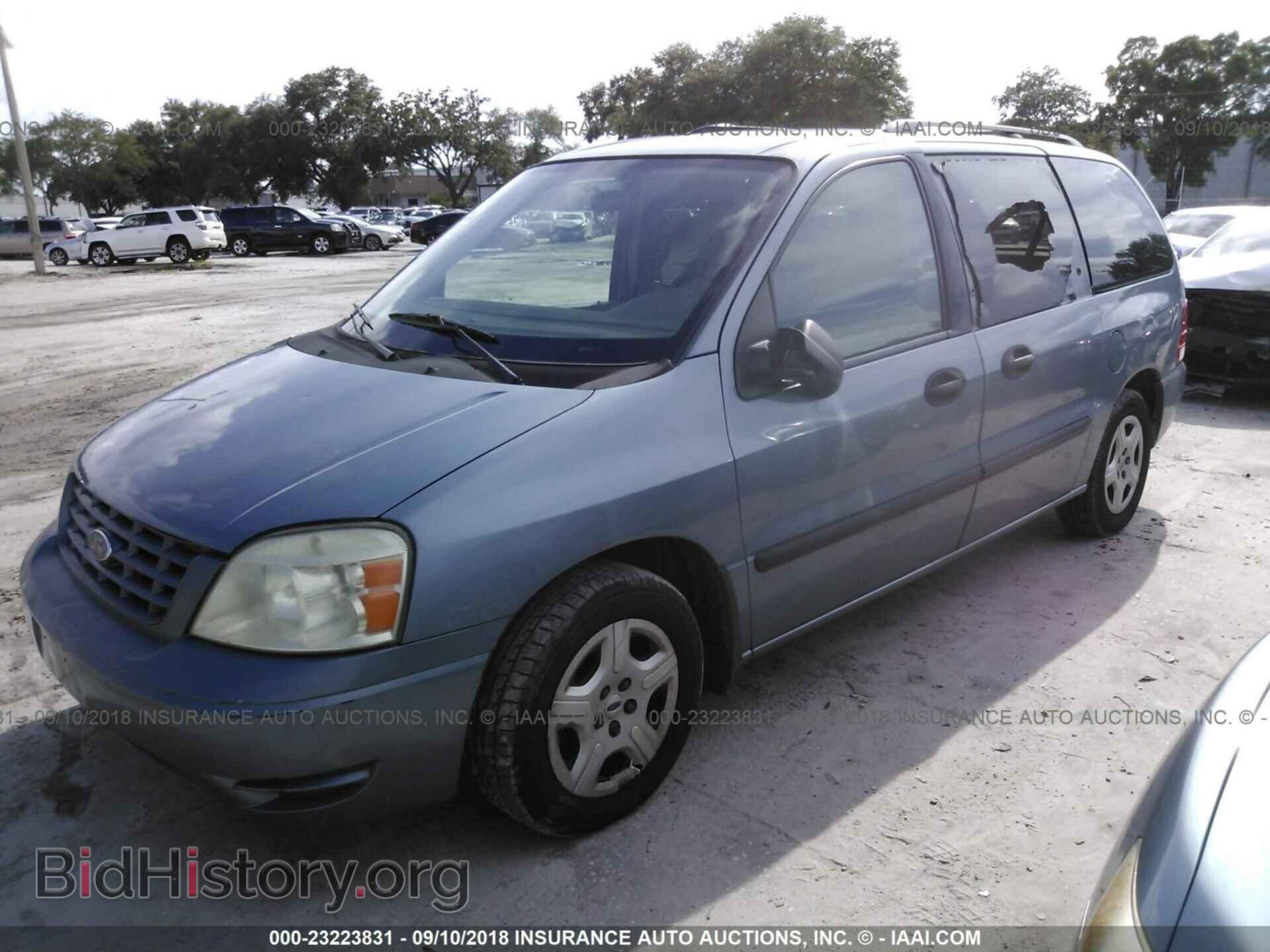2005 FORD FREESTAR - VIN: 2FMZA516X5BA45923 - Фото 2