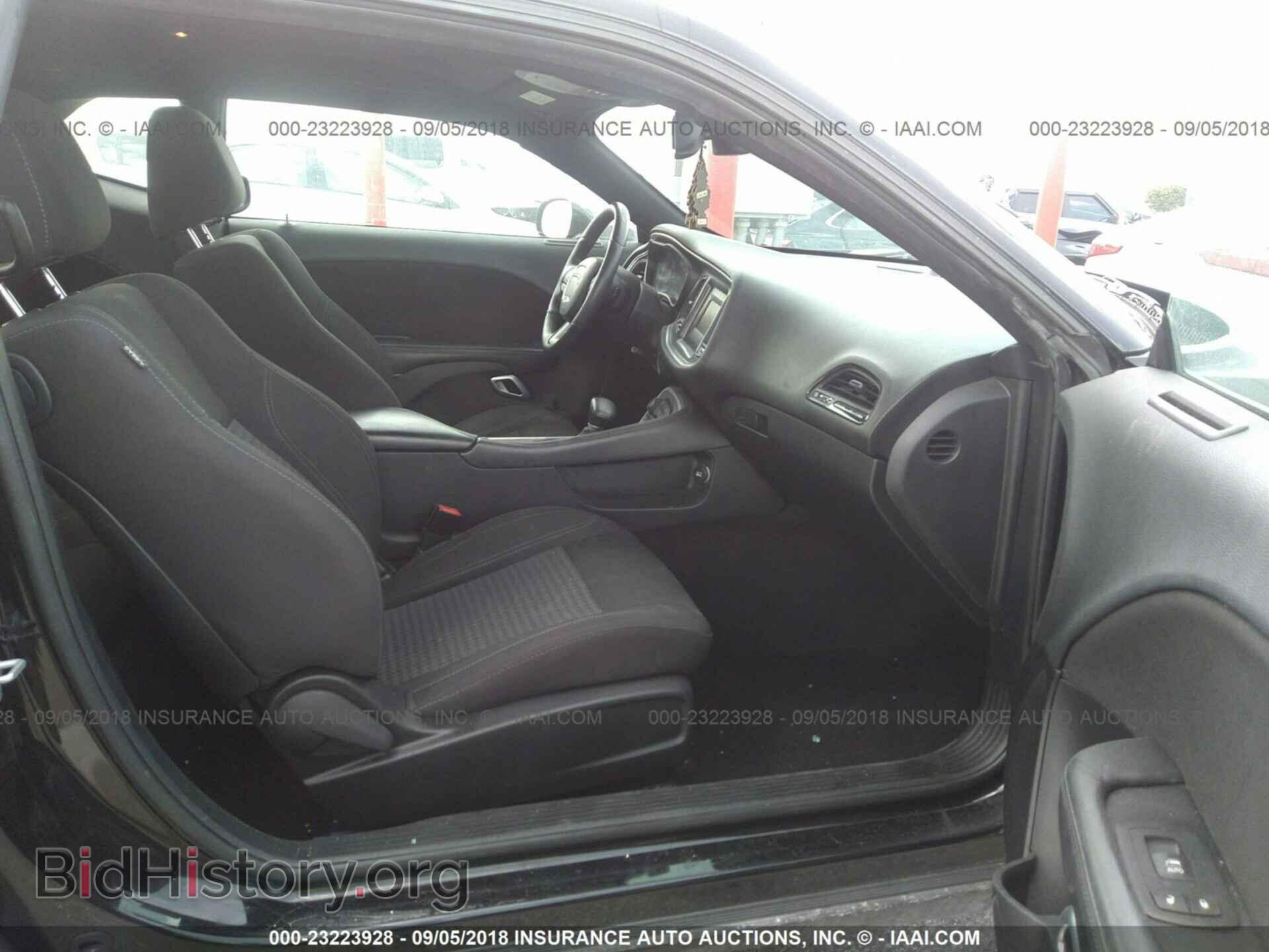 2016 Dodge Challenger - VIN: 2C3CDZAGXGH137622 - Photo 5