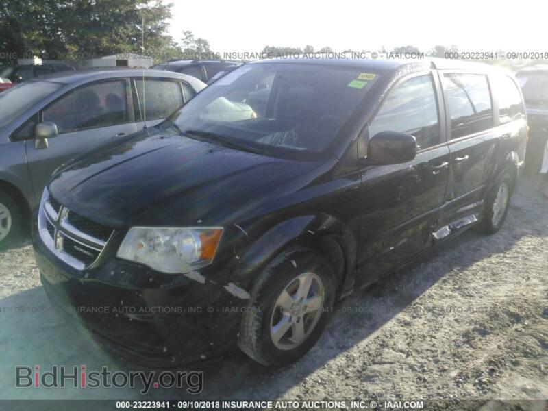 2011 Dodge GRAND CARAVAN (VIN 2D4RN3DG8BR626862) — photo 2 of 10