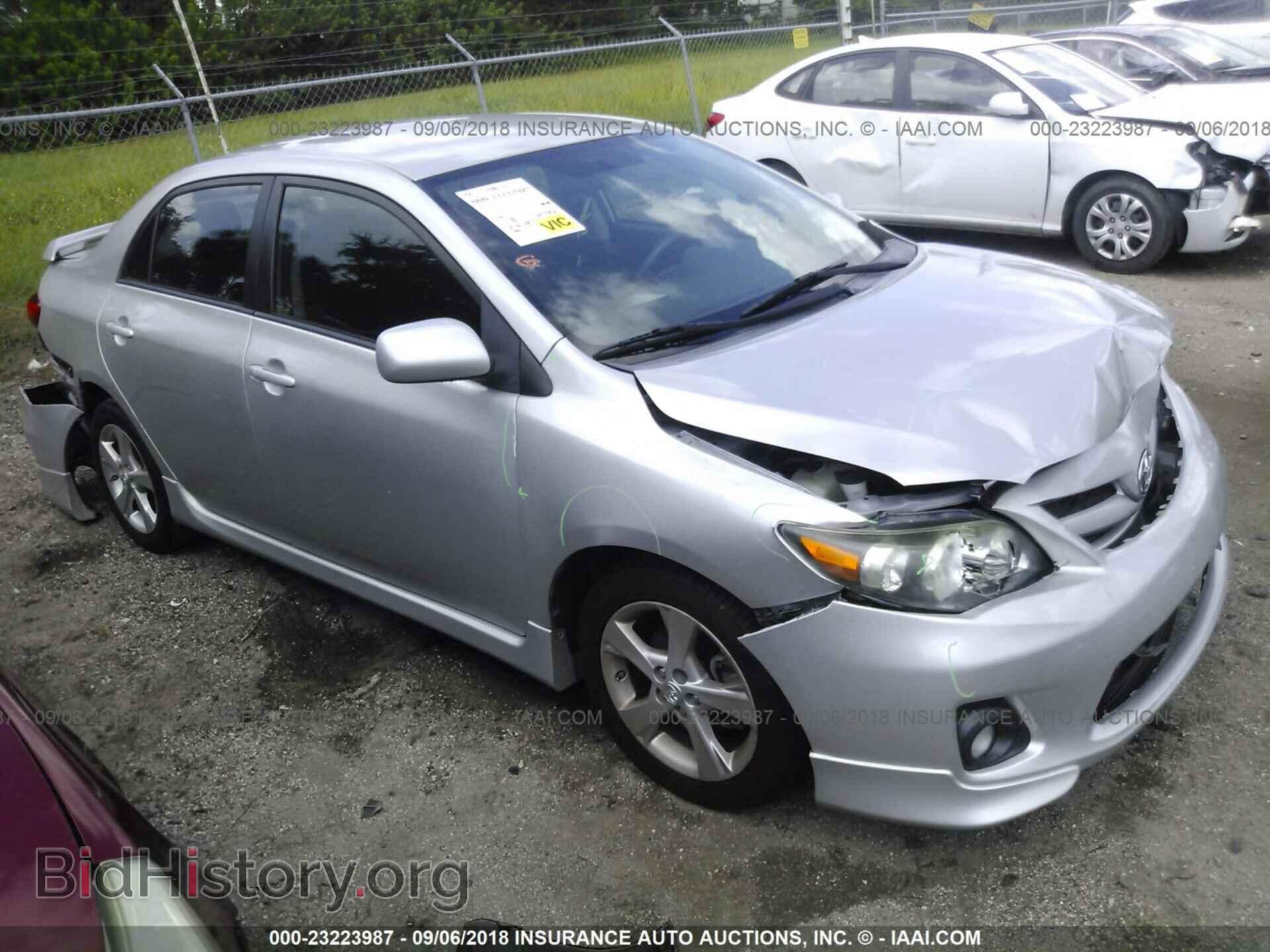Photo 2T1BU4EE8BC752000 - Toyota Corolla 2011