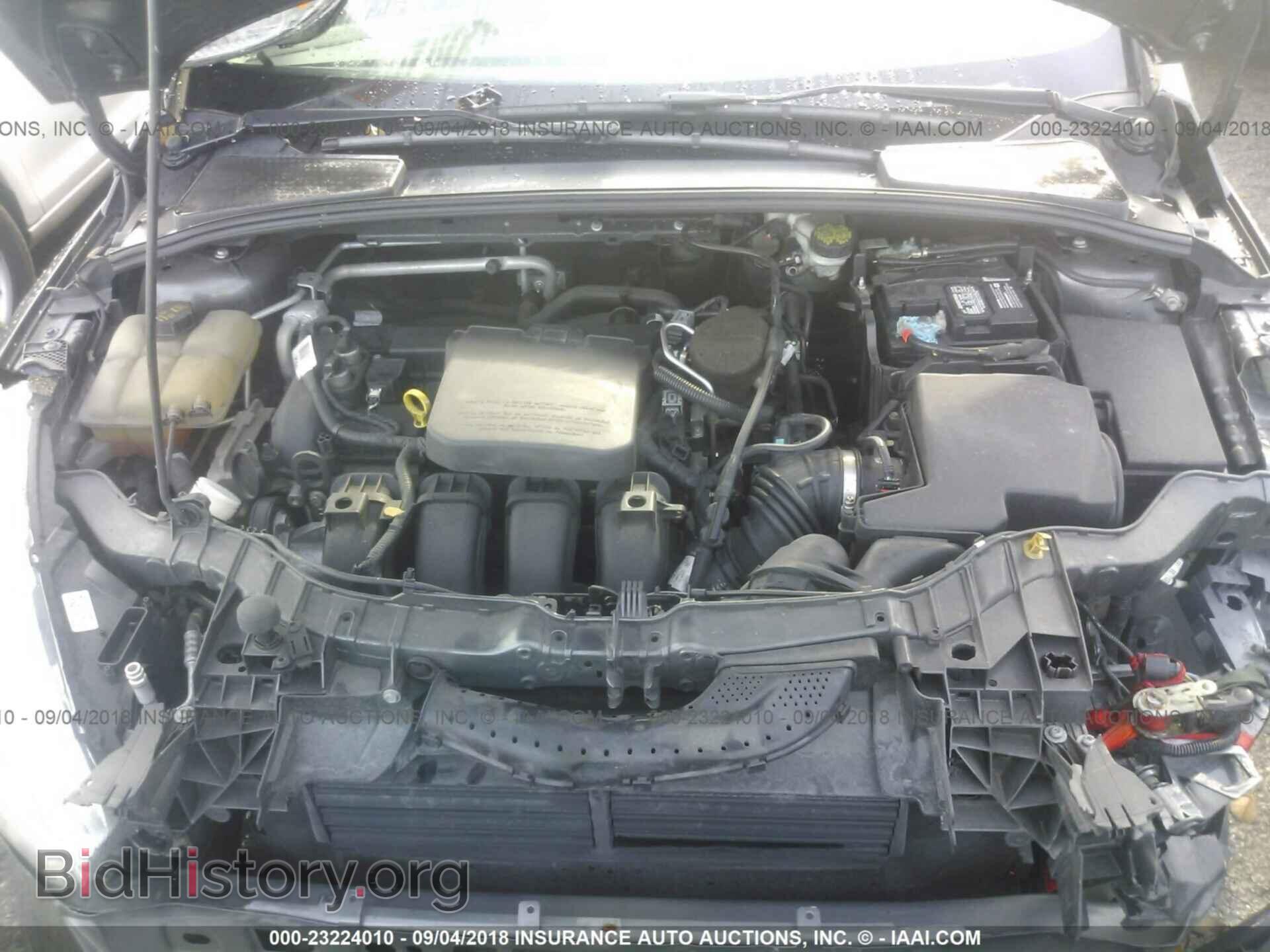 2015 Ford Focus - VIN: 1FADP3F22FL242650 - Photo 10