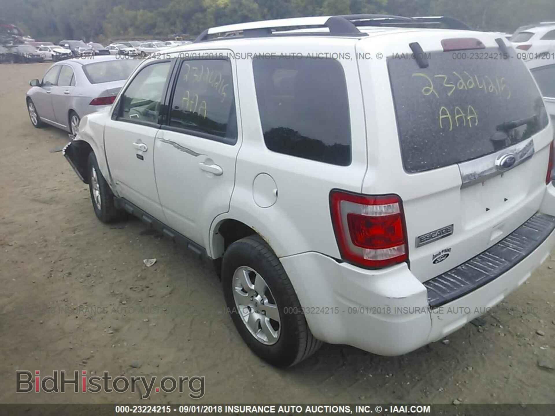 2012 Ford Escape - VIN: 1FMCU0E78CKB06465 - Photo 3