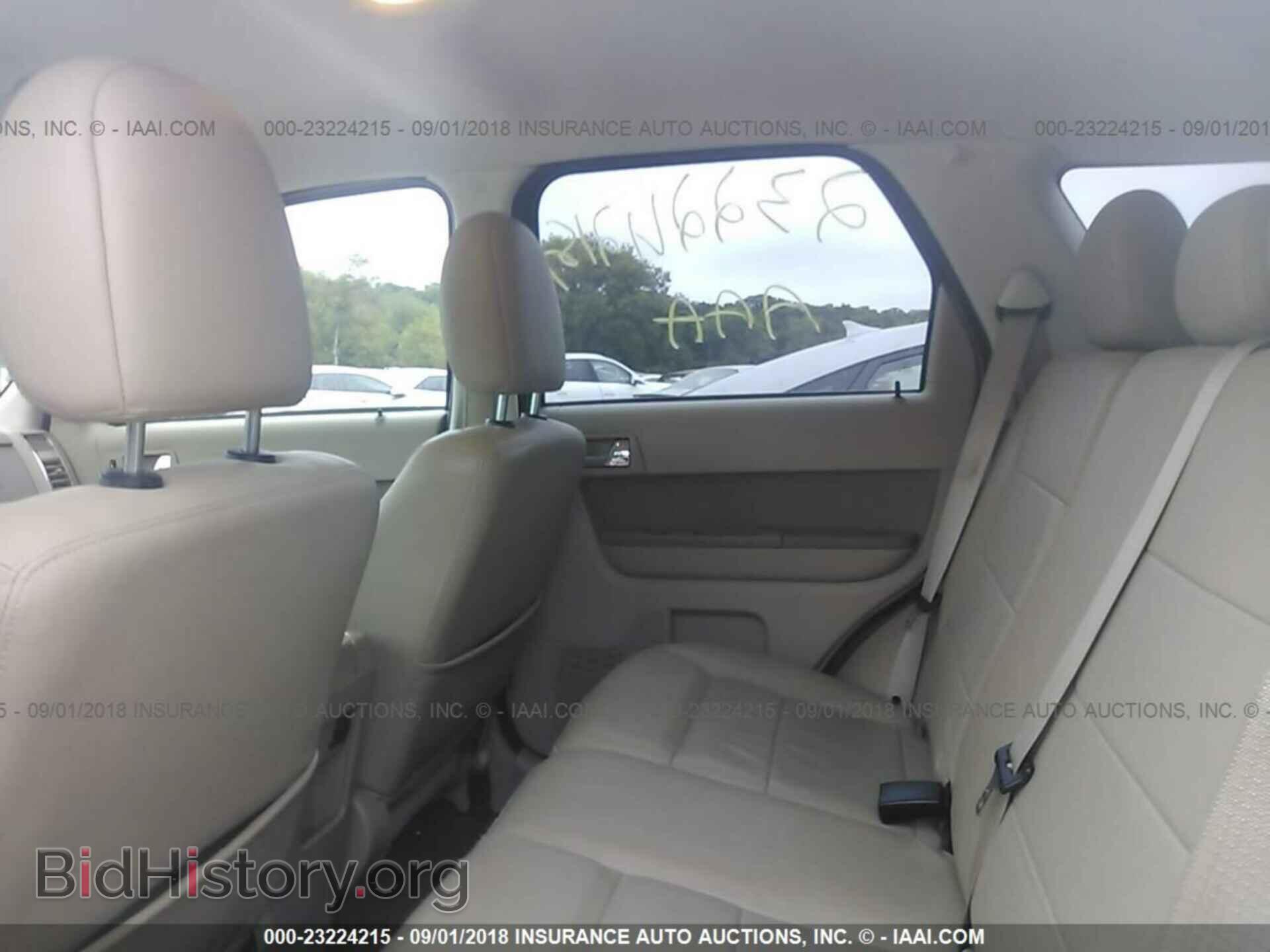 2012 Ford Escape - VIN: 1FMCU0E78CKB06465 - Photo 8