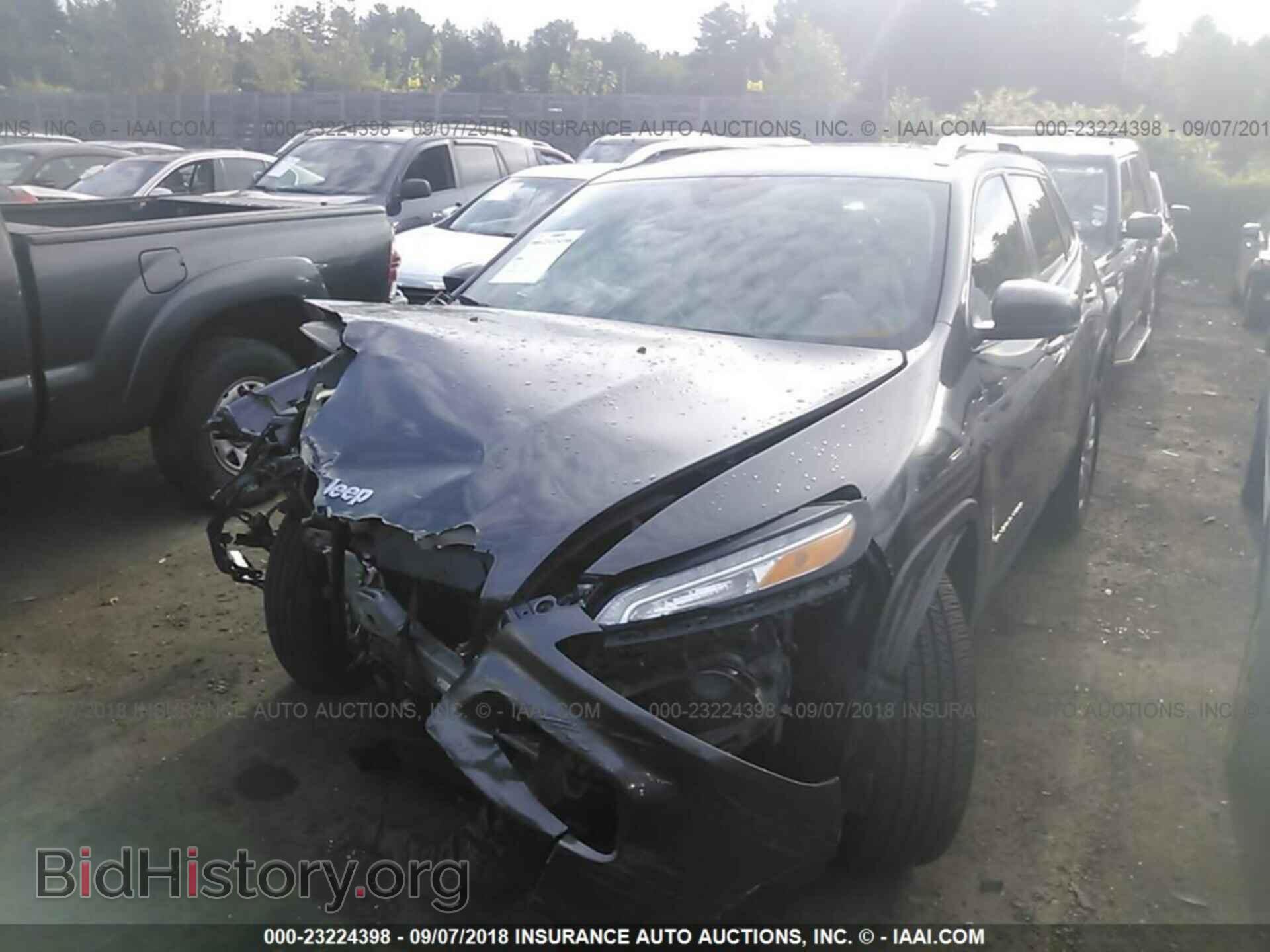 2014 Jeep Cherokee - VIN: 1C4PJMDB1EW173612 - Фото 2