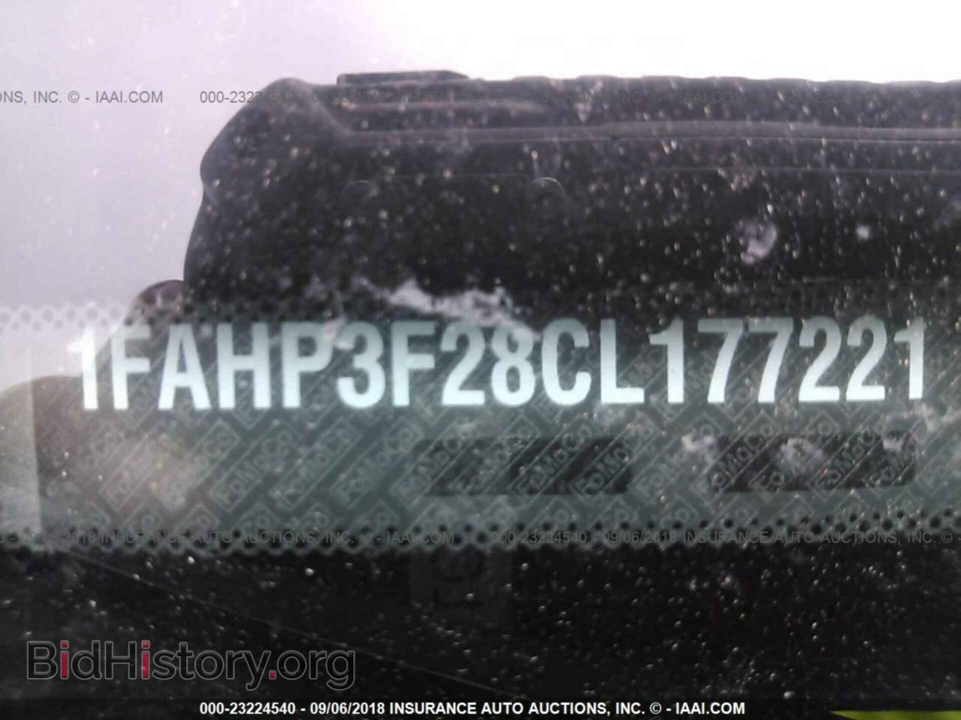 2012 Ford Focus - VIN: 1FAHP3F28CL177221 - Photo 9