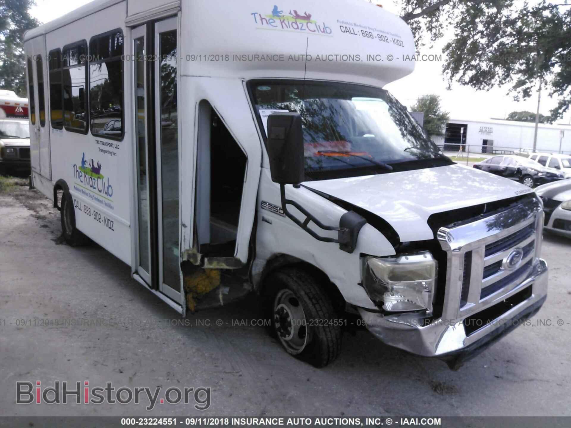 Photo 1FDEE3FL8BDA49206 - Ford Econoline 2011