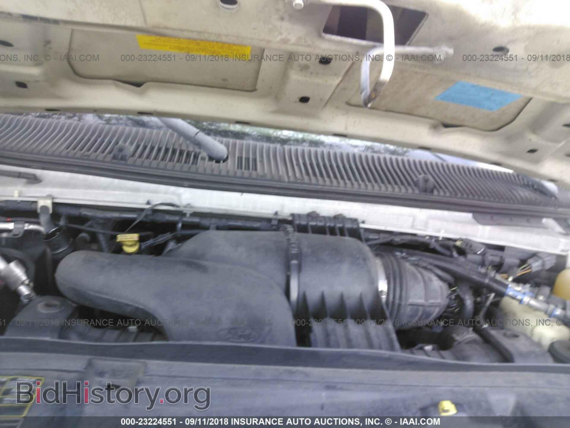 2011 Ford Econoline - VIN: 1FDEE3FL8BDA49206 - Photo 9