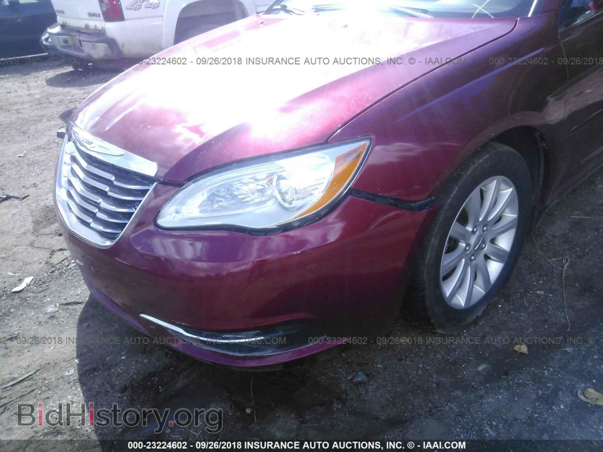 2012 Chrysler 200 - VIN: 1C3BCBEG6CN256317 - Фото 6