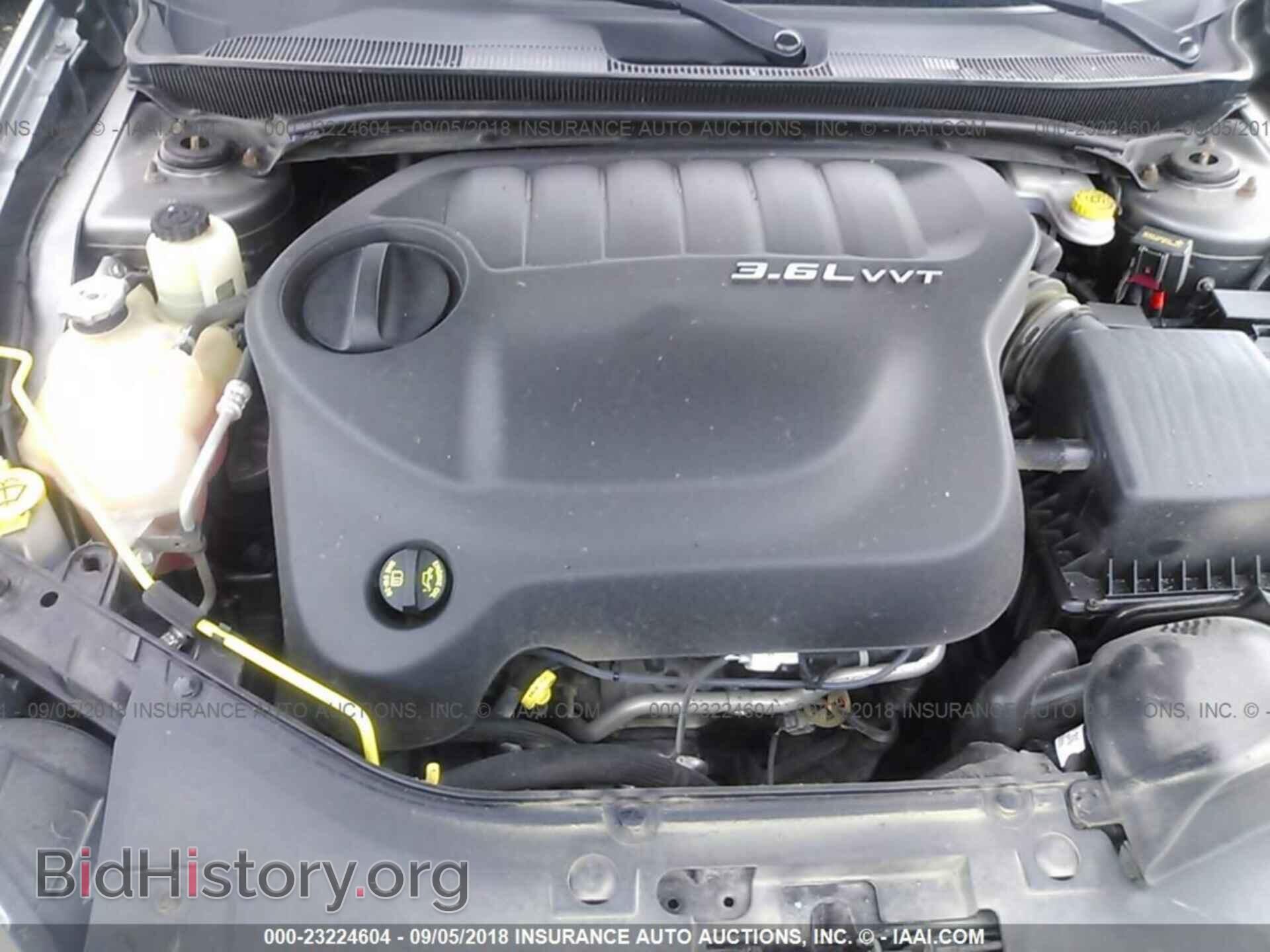 2013 Chrysler 200 - VIN: 1C3CCBBG6DN715324 - Photo 10