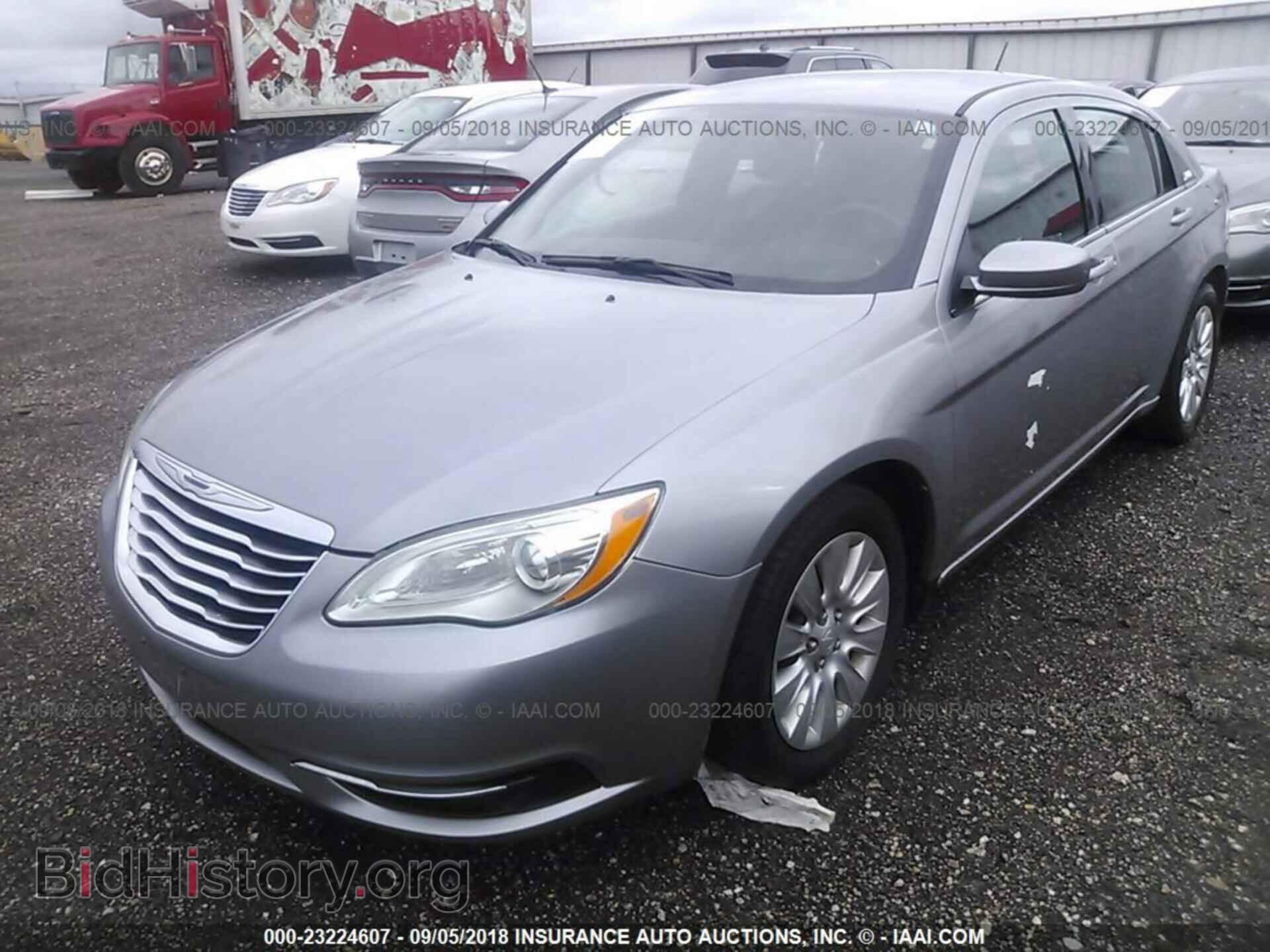 2013 Chrysler 200 - VIN: 1C3CCBAG4DN767634 - Фото 6