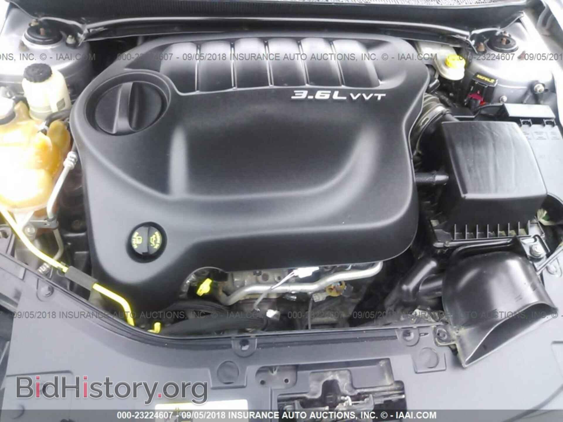 2013 Chrysler 200 - VIN: 1C3CCBAG4DN767634 - Фото 10