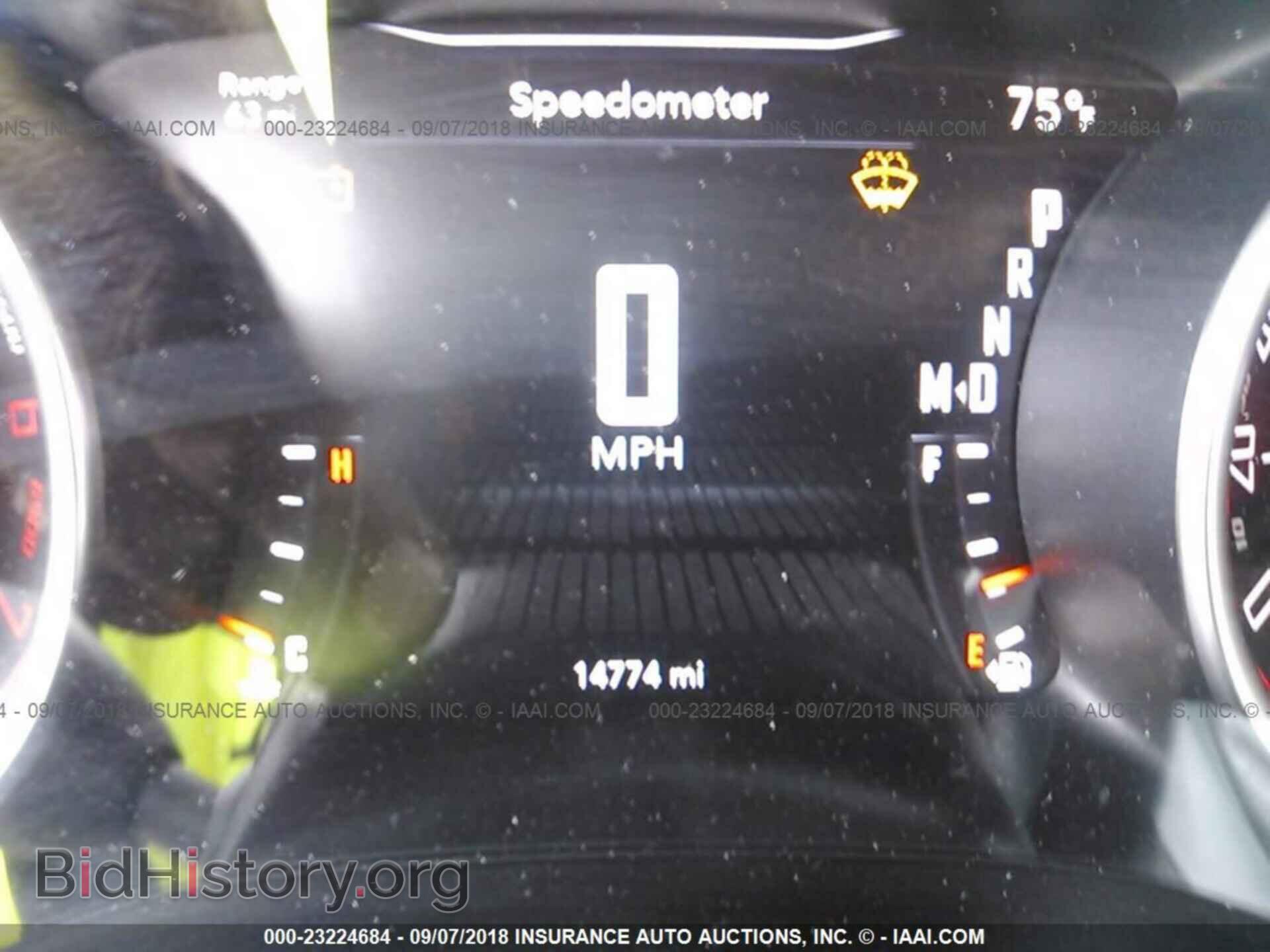 2017 Dodge Challenger - VIN: 2C3CDZFJ2HH554903 - Фото 7