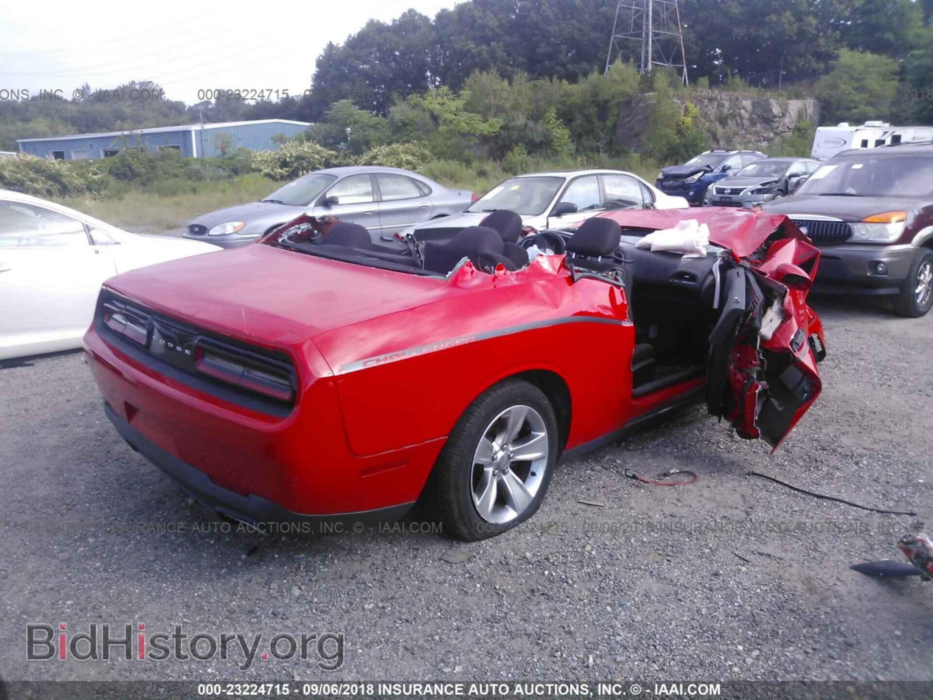 2015 Dodge Challenger - VIN: 2C3CDZAG1FH730266 - Photo 4