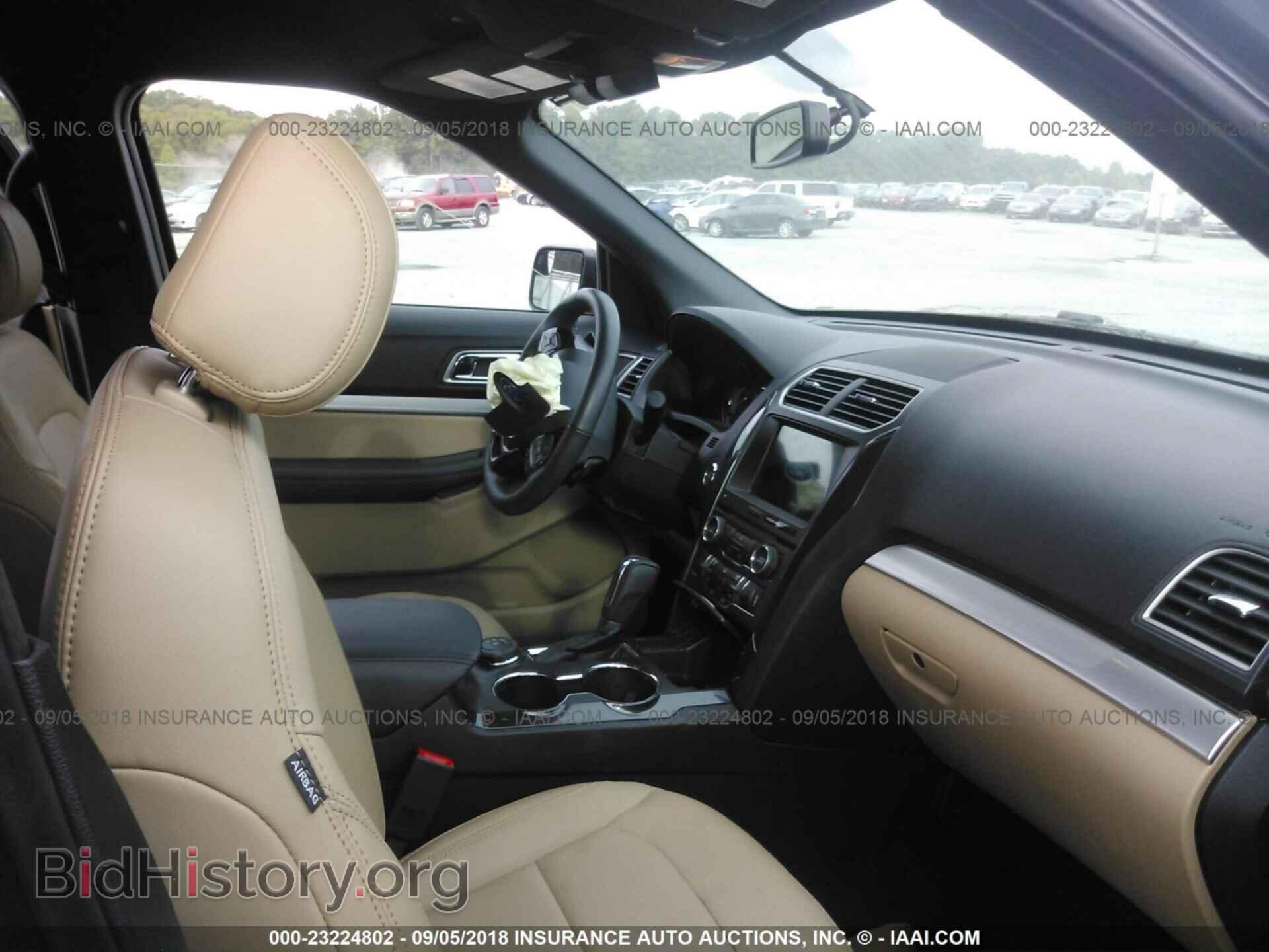 2017 Ford Explorer - VIN: 1FM5K8D89HGE02757 - Photo 5