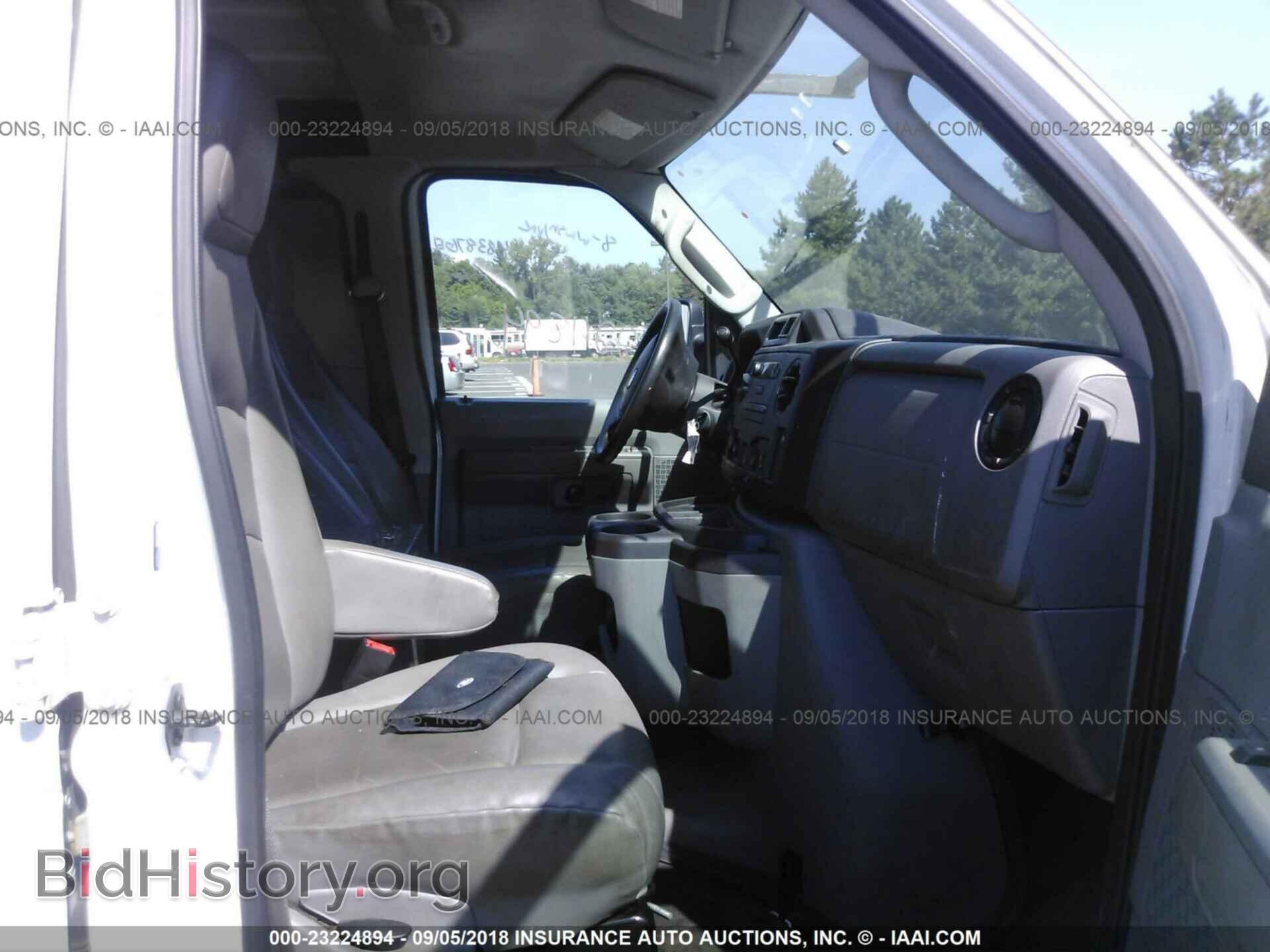 2012 Ford Econoline - VIN: 1FTSE3EL0CDB28718 - Photo 5